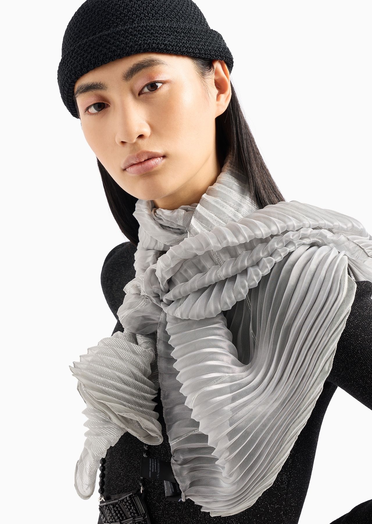 スカーフ EMPORIO ARMANI Woman Scarf Grey EW001872AF15680 U8052 $_57.JPG?set_id=880000500F