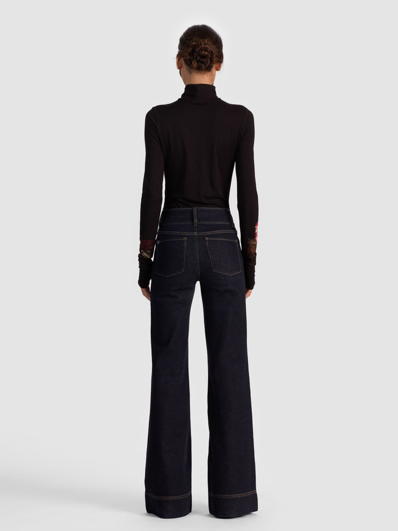 Alice + Olivia DELAINA TURTLENECK TOP outlook