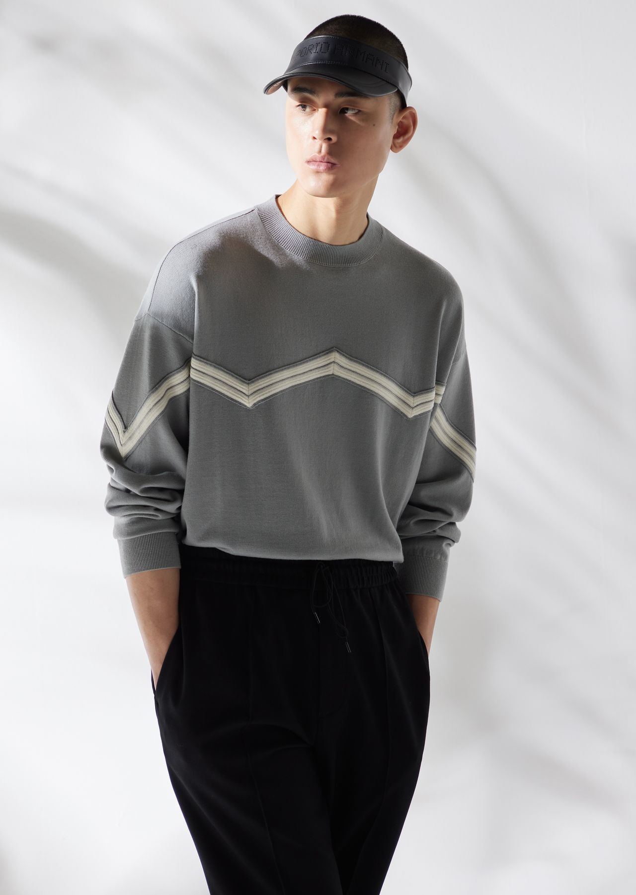 Wool-blend drawstring trousers with veining - 6