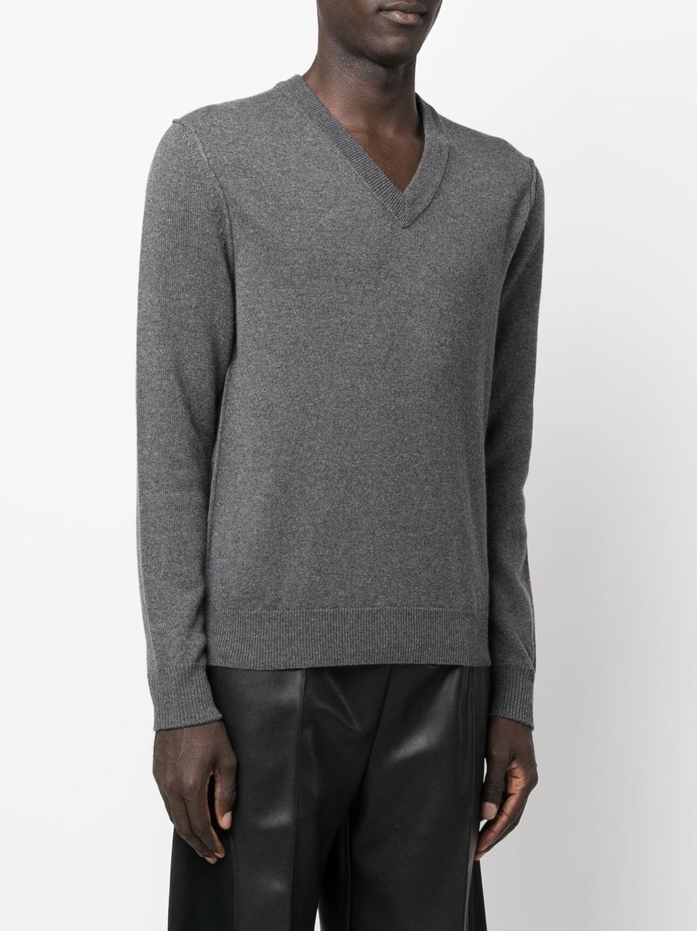 V-neck cashmere jumper - 3