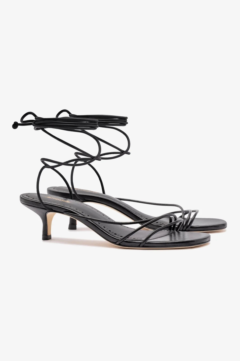 Sara Sandal In Black Leather 3
