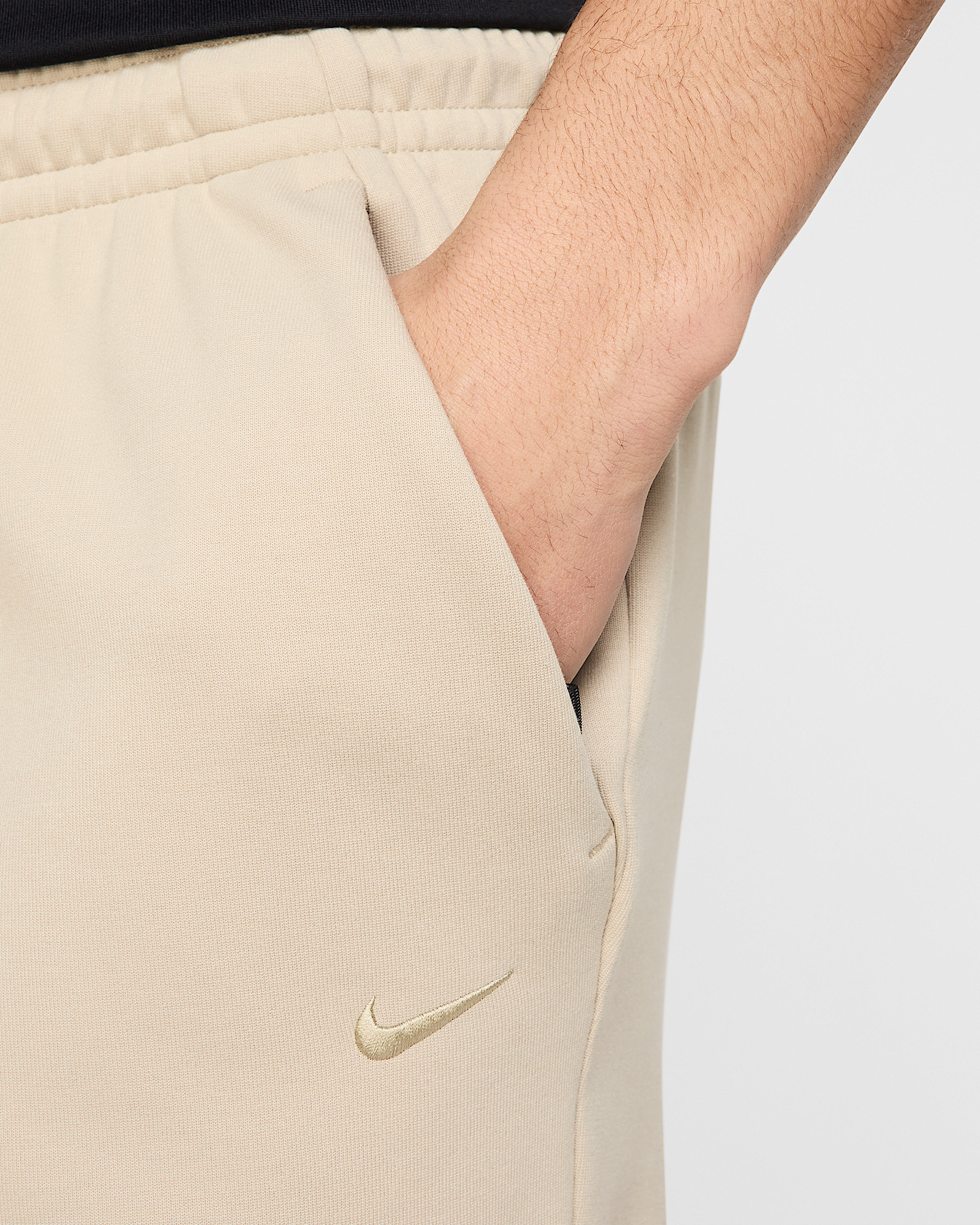 Nike Primary Fleece Men's Dri-FIT UV Performance Joggers - 3
