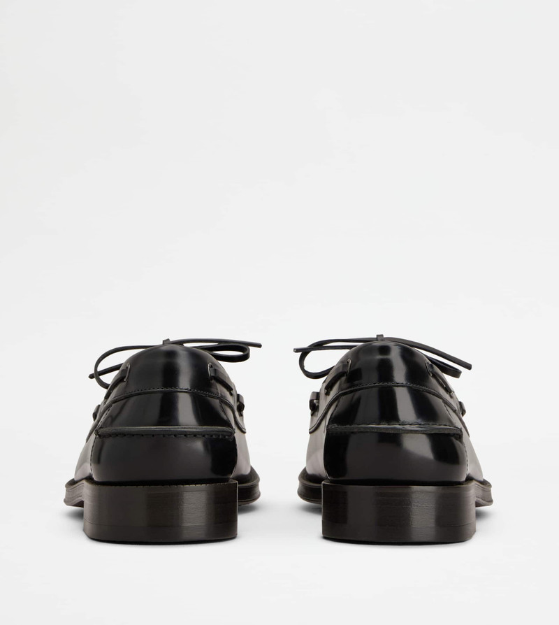 BOAT SHOES IN LEATHER - BLACK 3