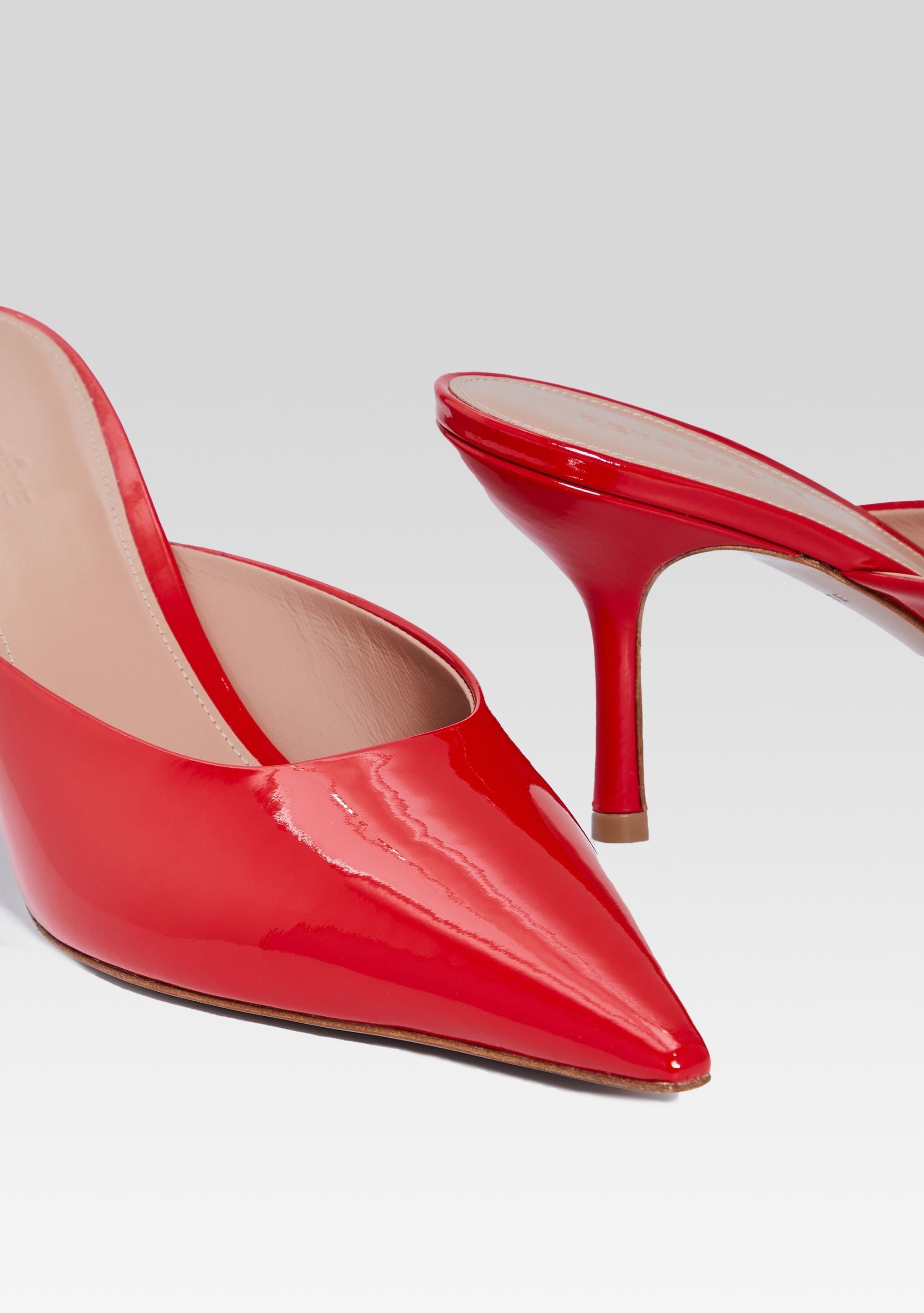 DAPHNE LEATHER MULE - 4
