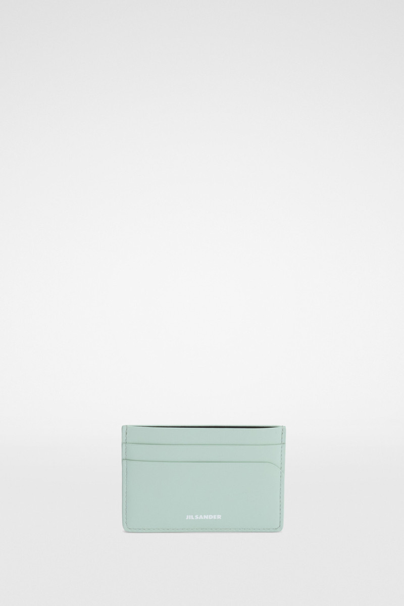 Card Holder 1