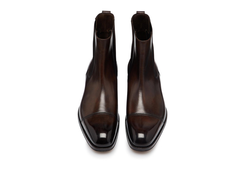 TOM FORD BURNISHED LEATHER EDGAR CHELSEA BOOT outlook