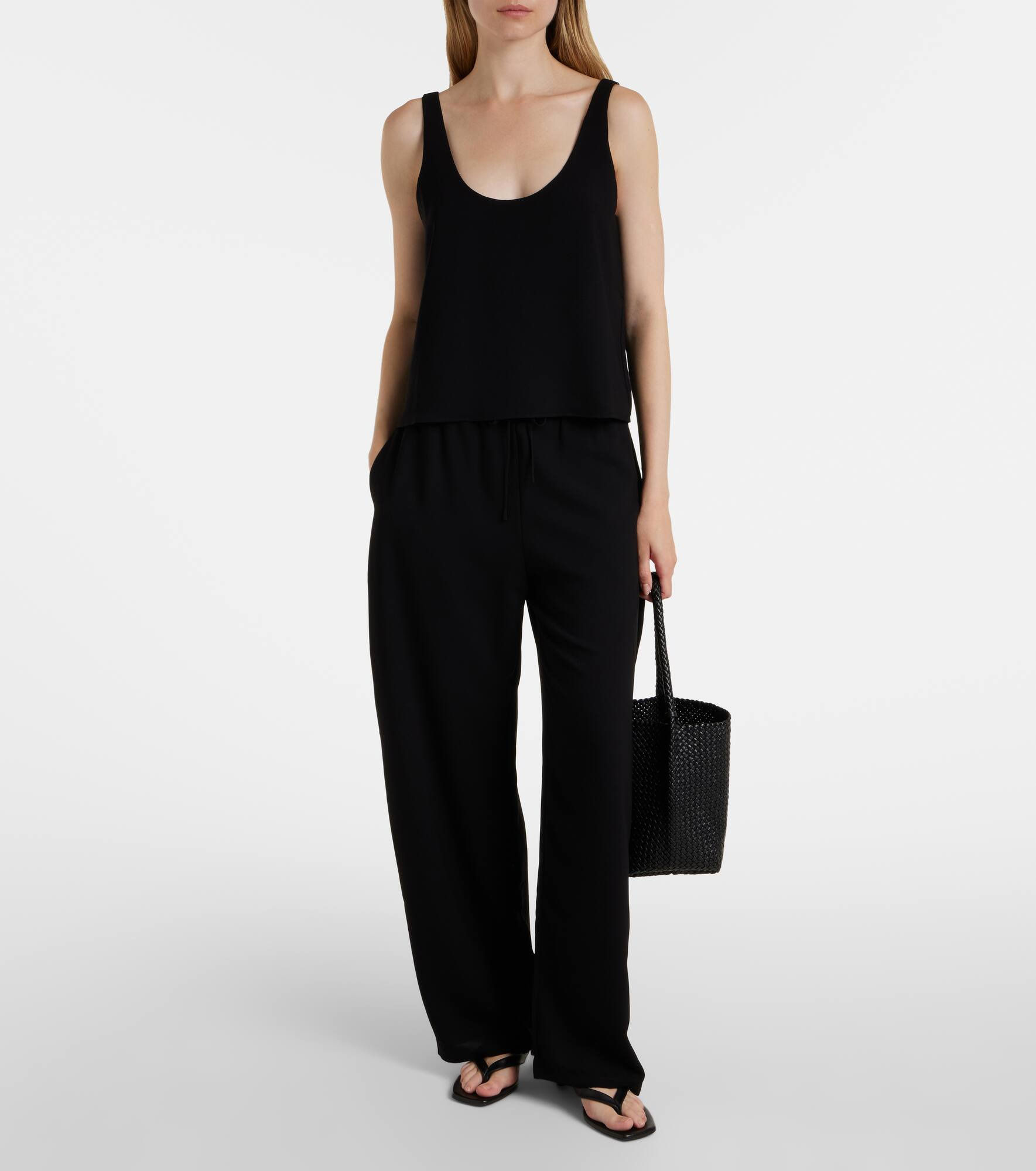 Ari cropped crêpe tank top - 2