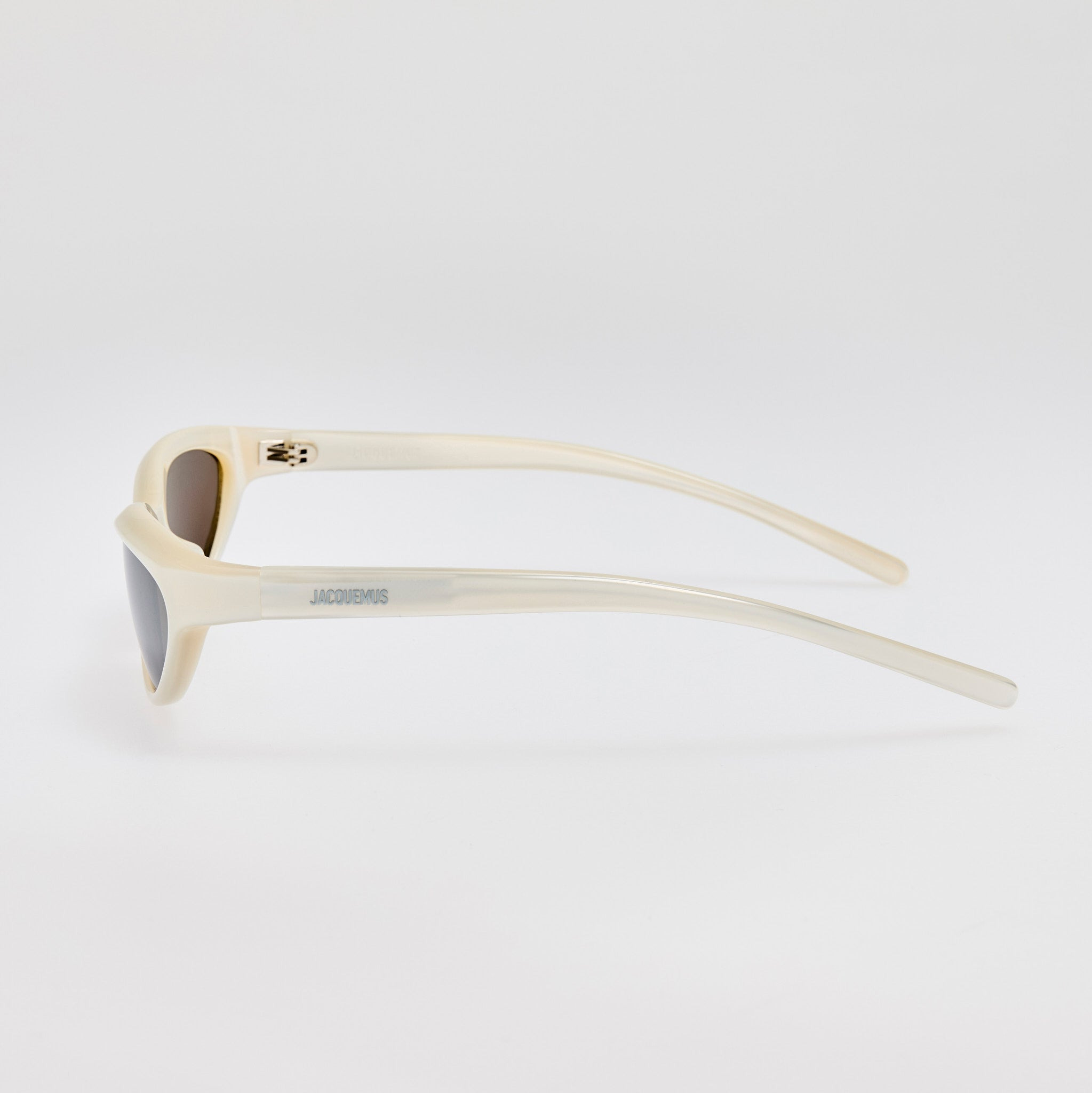 Curvo Sunglasses in Metallic Pearl - 4