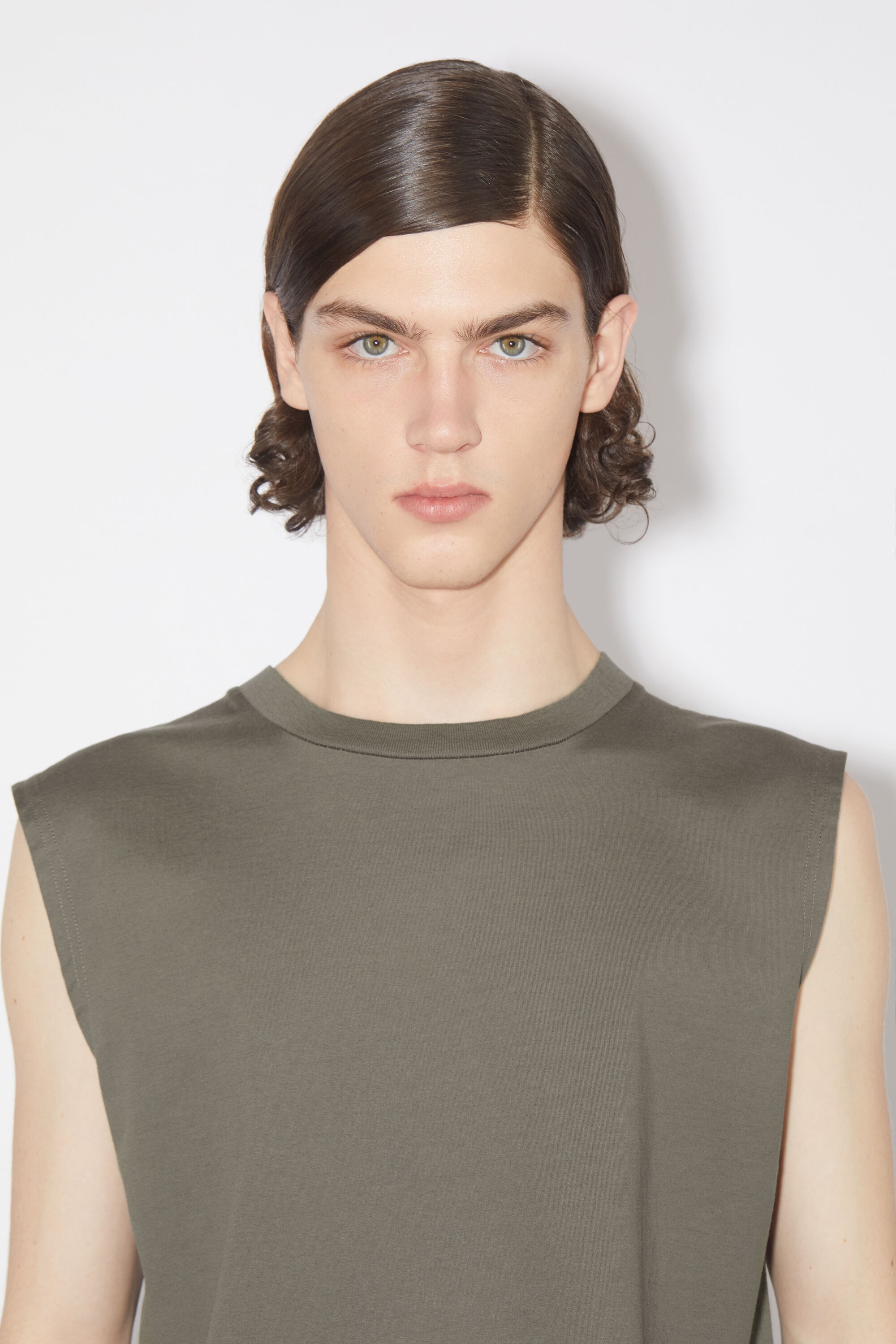 Sleeveless t-shirt - Mud grey - 4