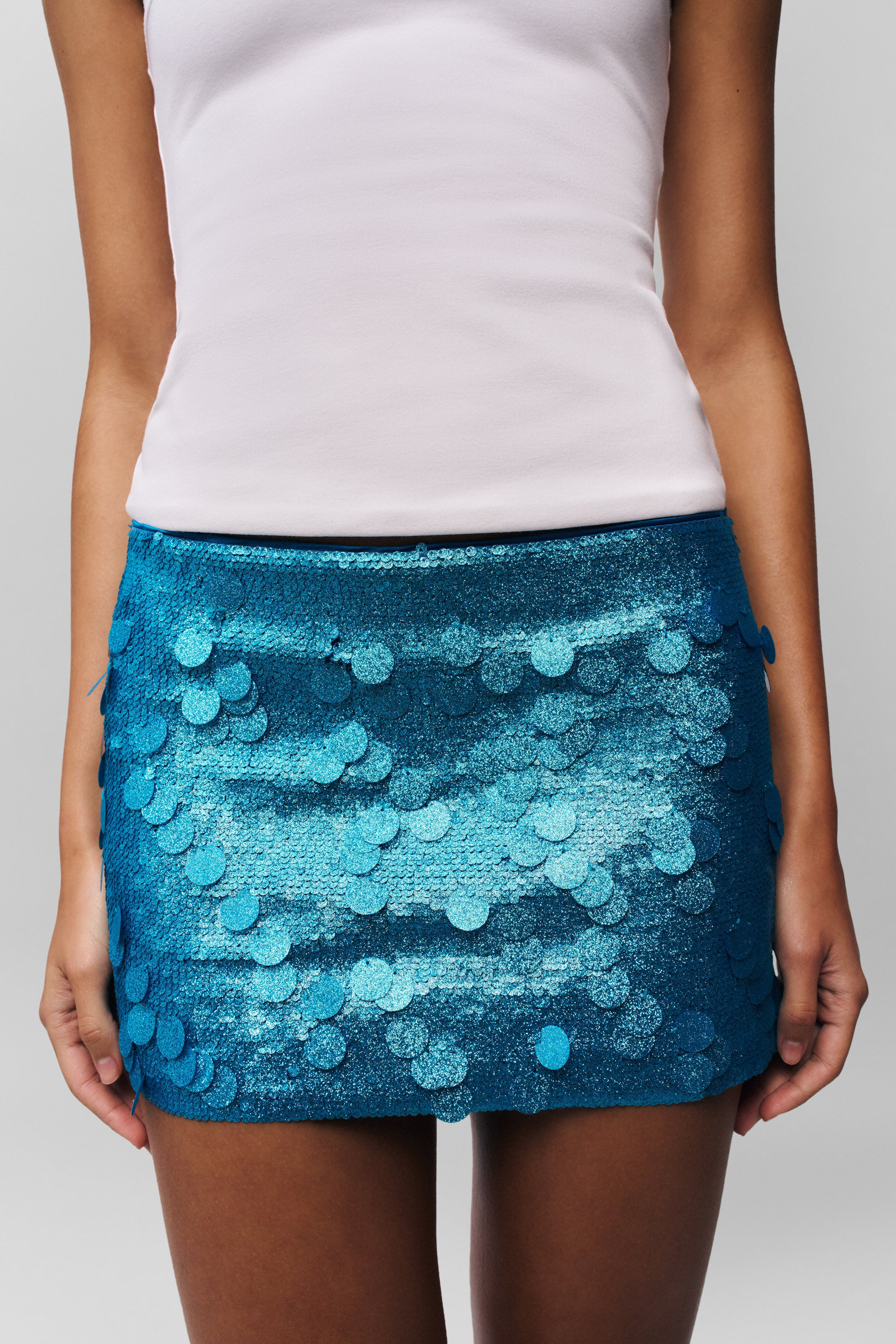 LOW RISE PAILLETTE SKIRT - 3