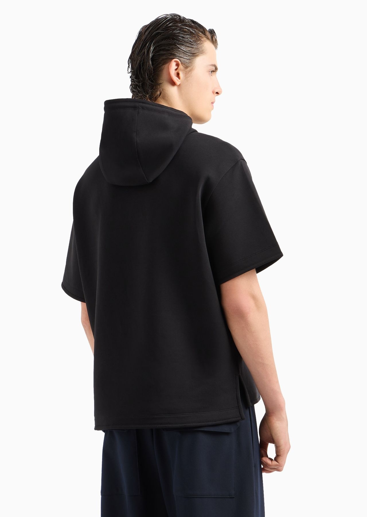 Short-sleeved double-jersey hooded sweatshirt with a patch pocket - 4