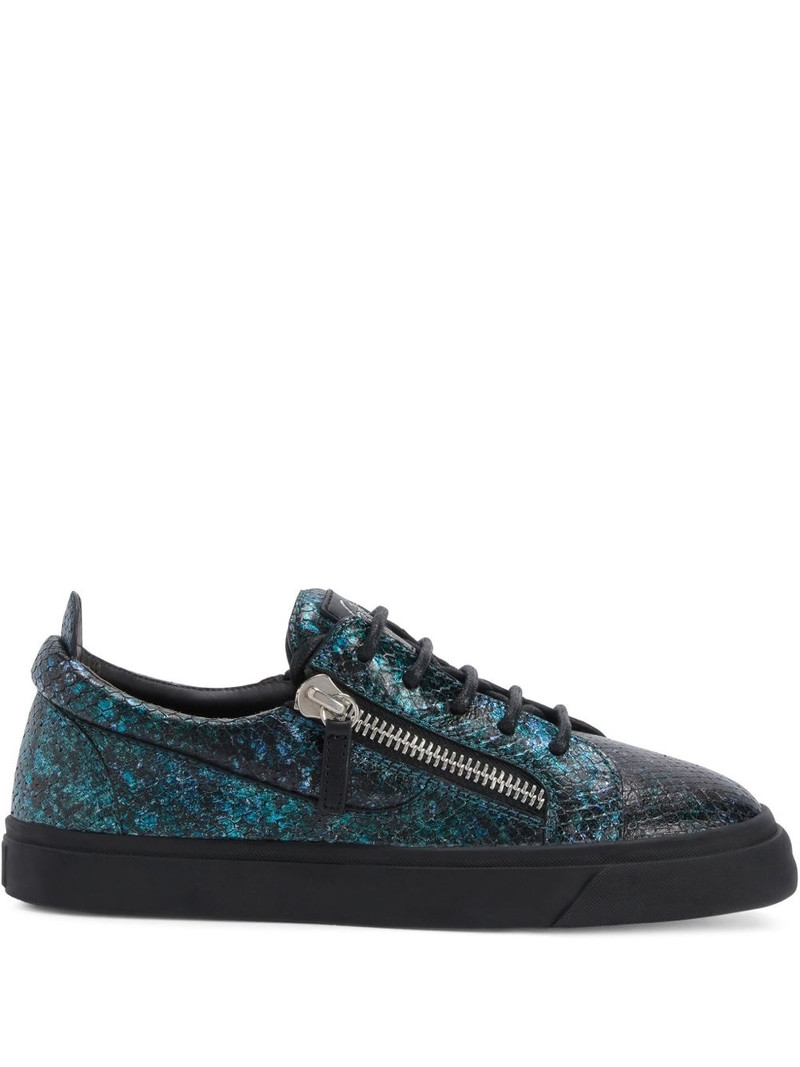 Gail sneakers 1