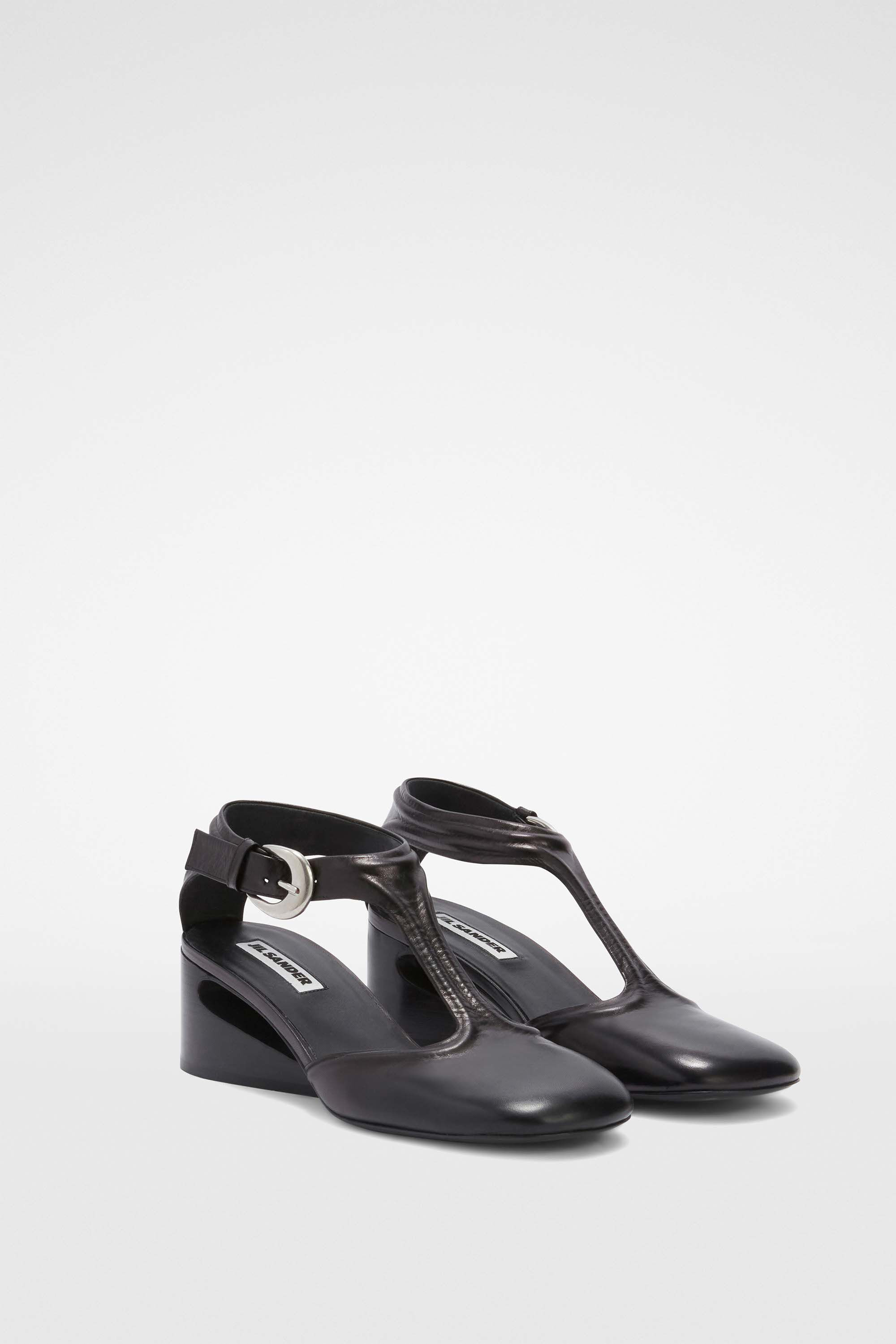 Mary Jane Pumps - 6