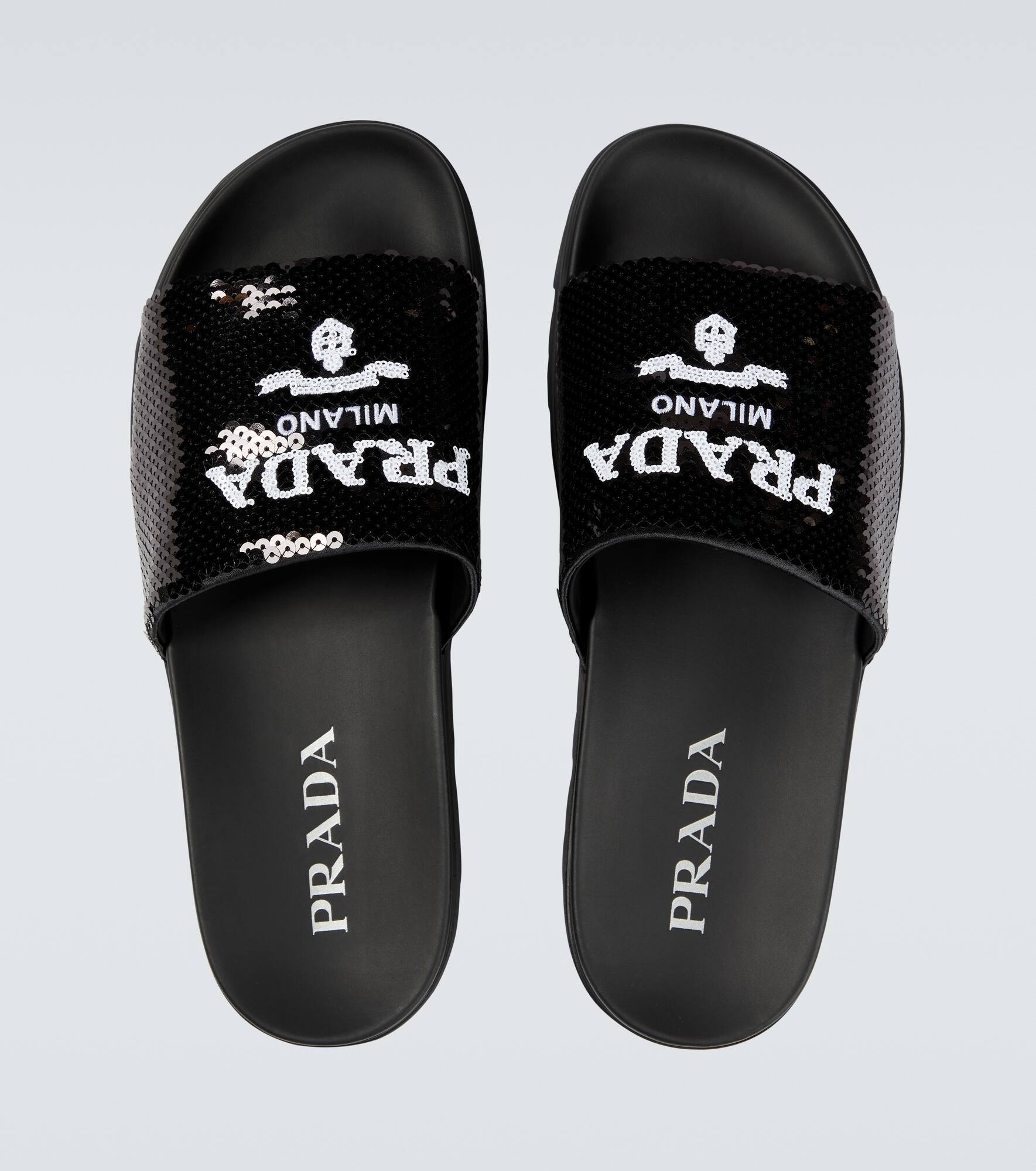 Leather logo slides - 4
