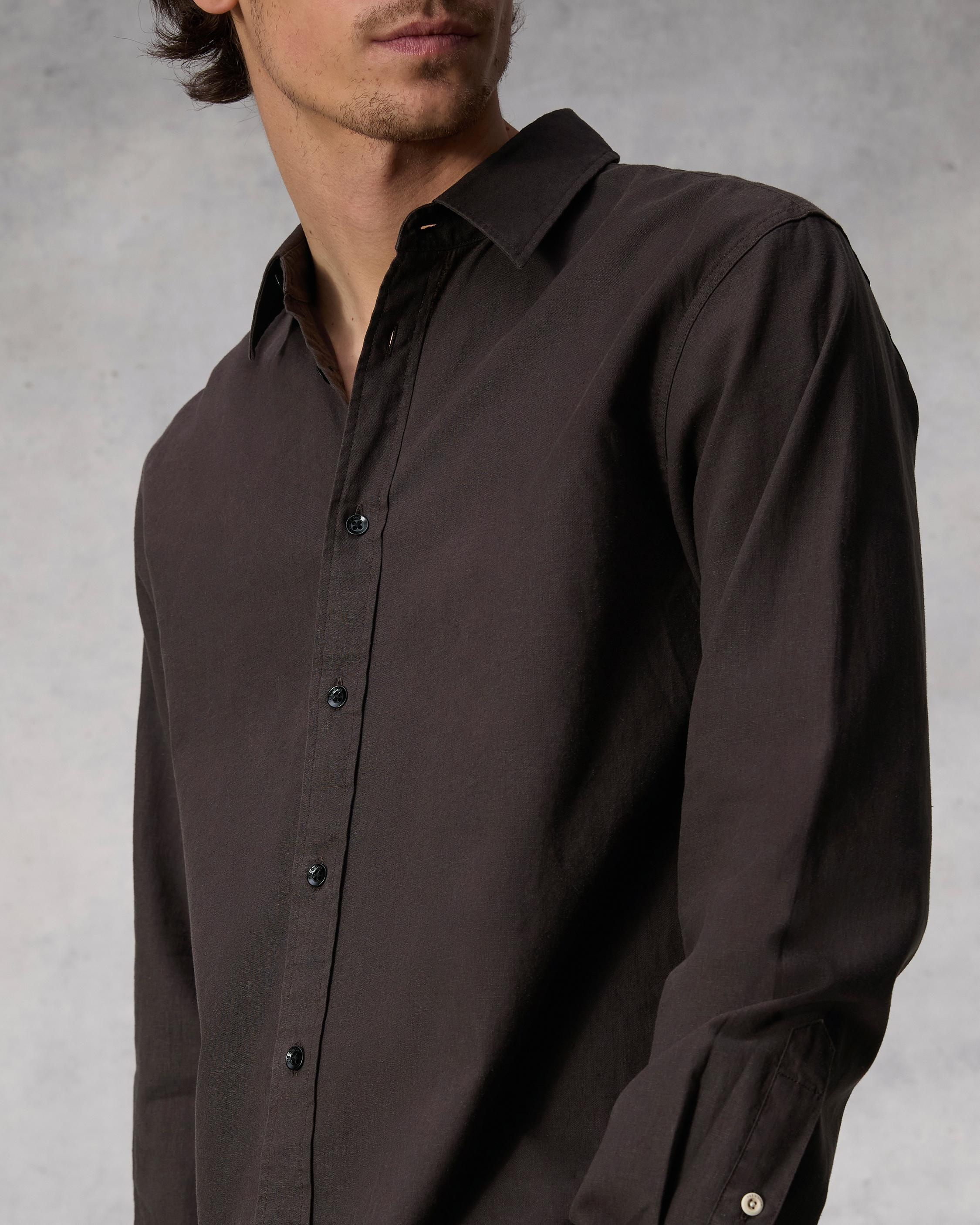 Finch Cotton Hemp Shirt
Relaxed Fit Button Down - 6