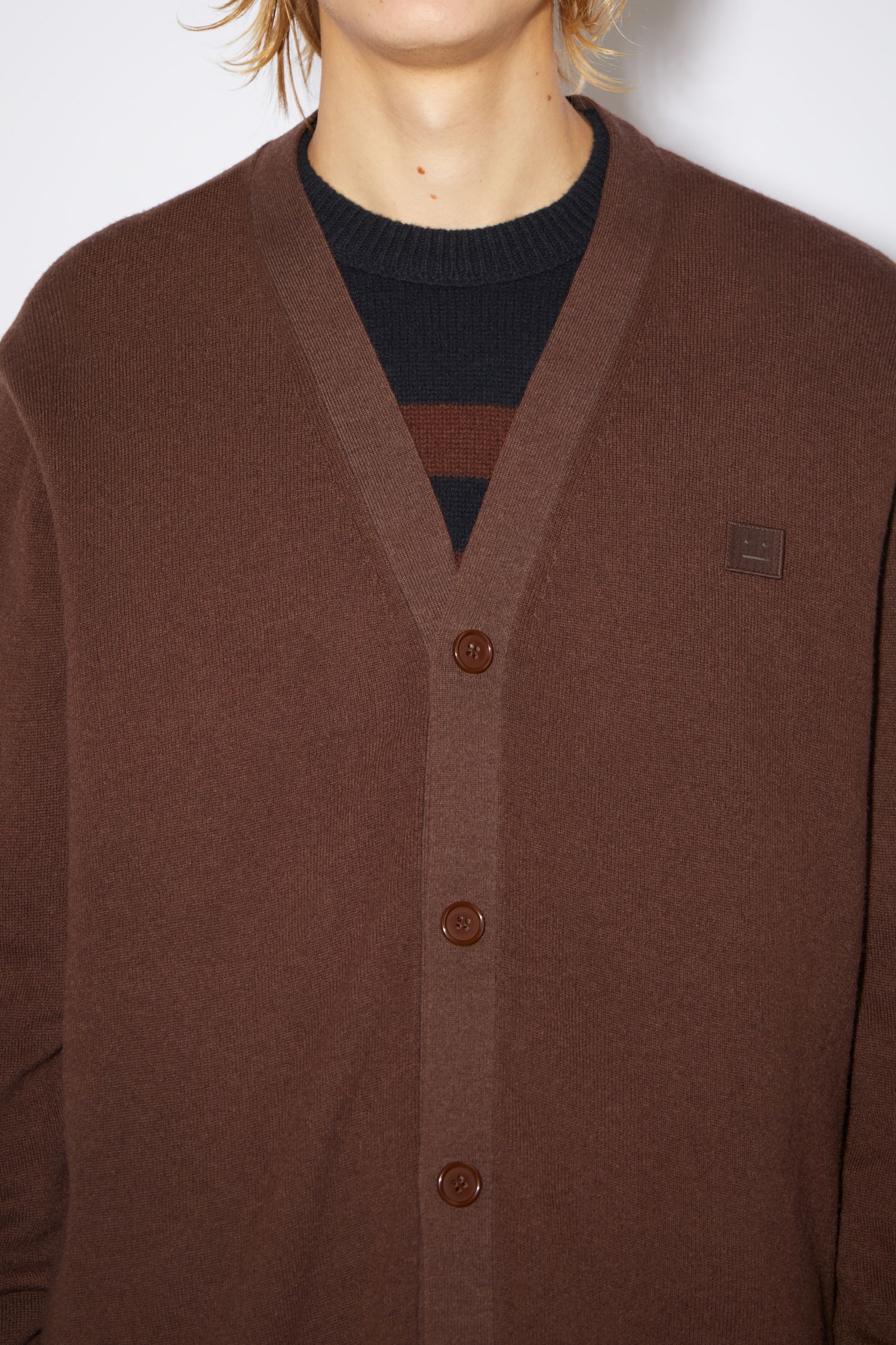 V-neck cardigan - Dark brown - 5