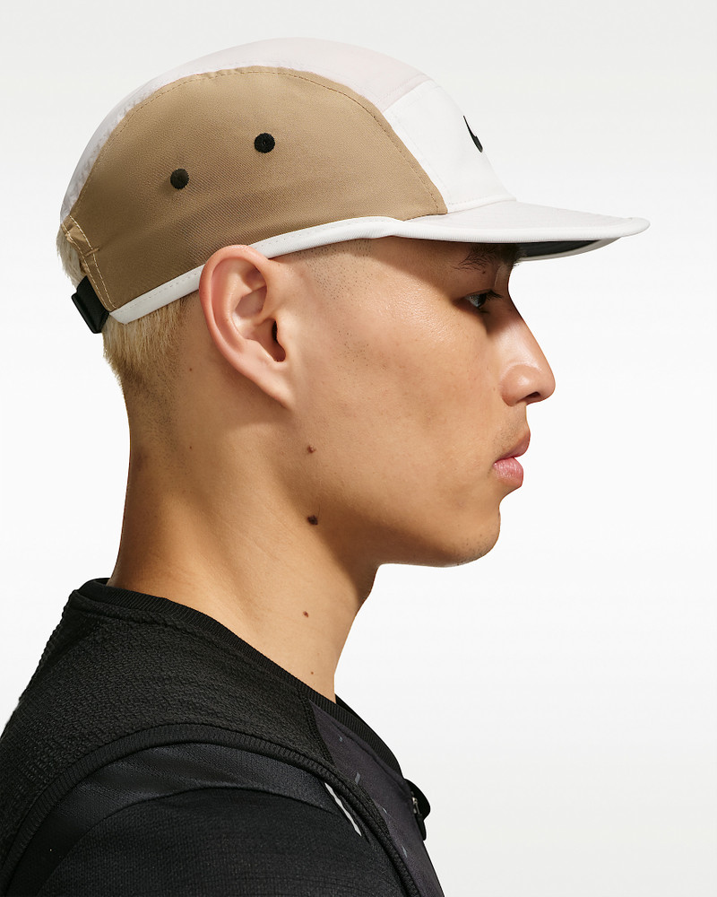 Nike Fly Dri-FIT Unstructured Swoosh Cap 4