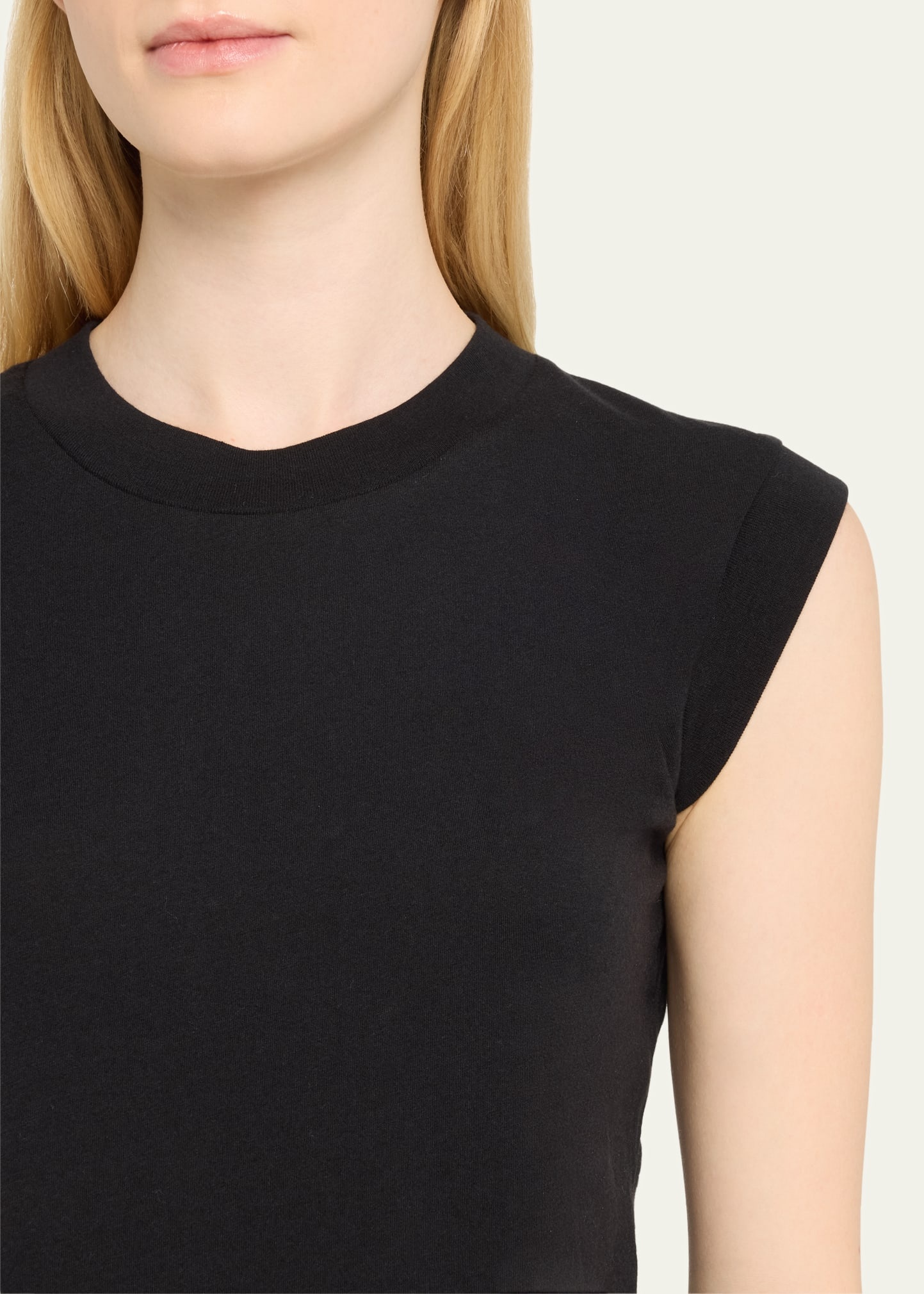 Cropped Muscle Tank Top - 5
