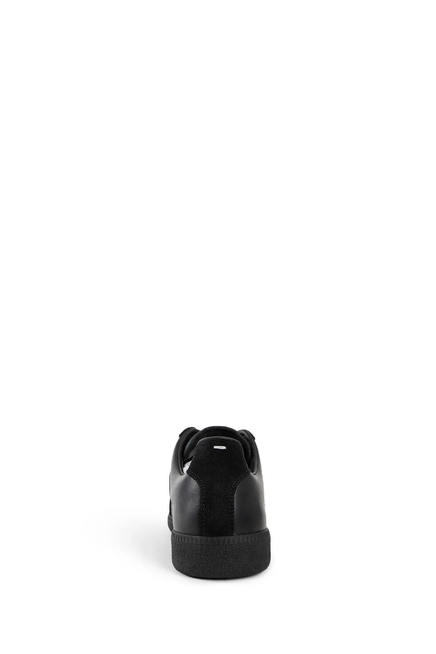 Low-Top-Replica-Sneakers - 3
