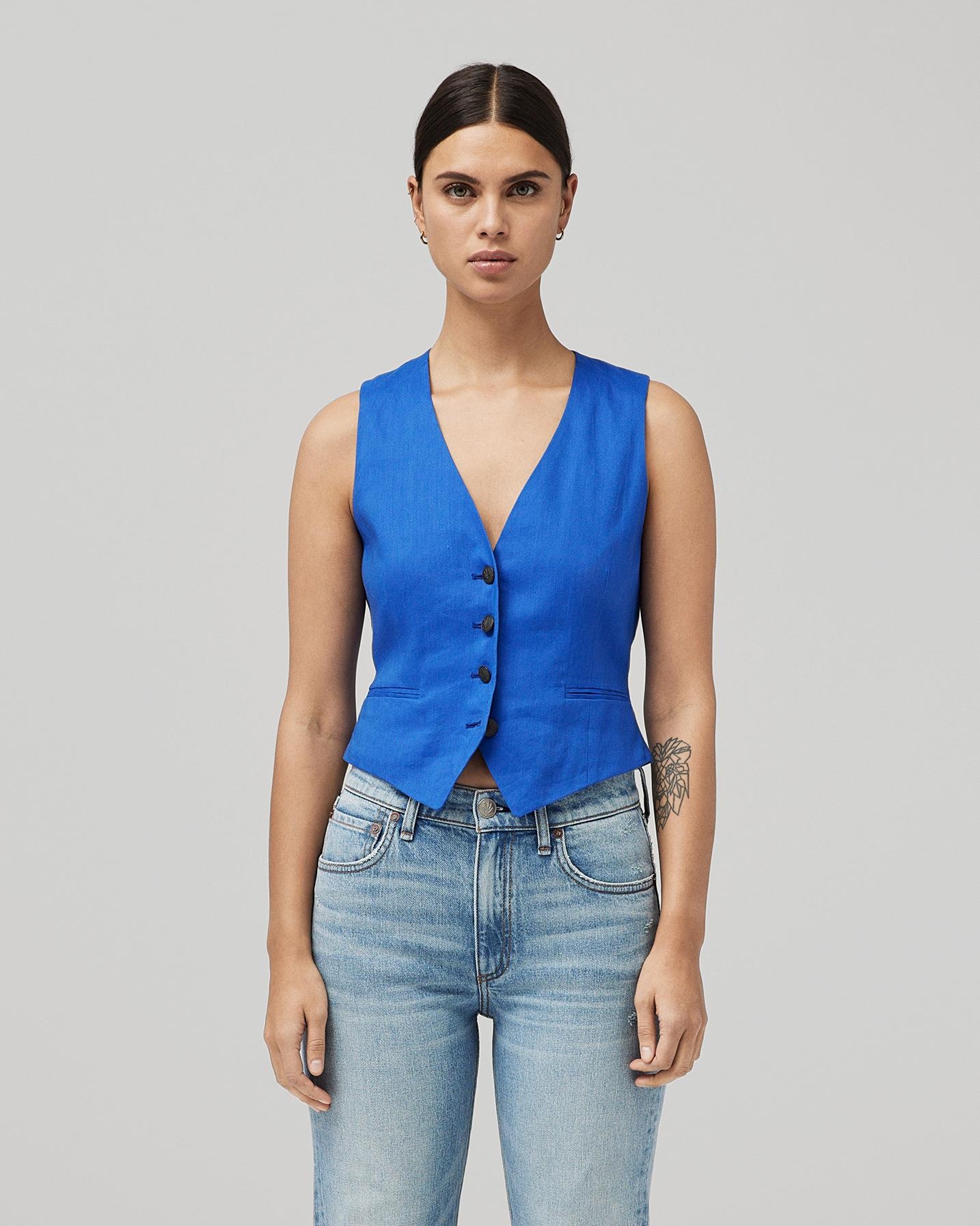 Priya Linen Vest
Classic Fit Vest - 3