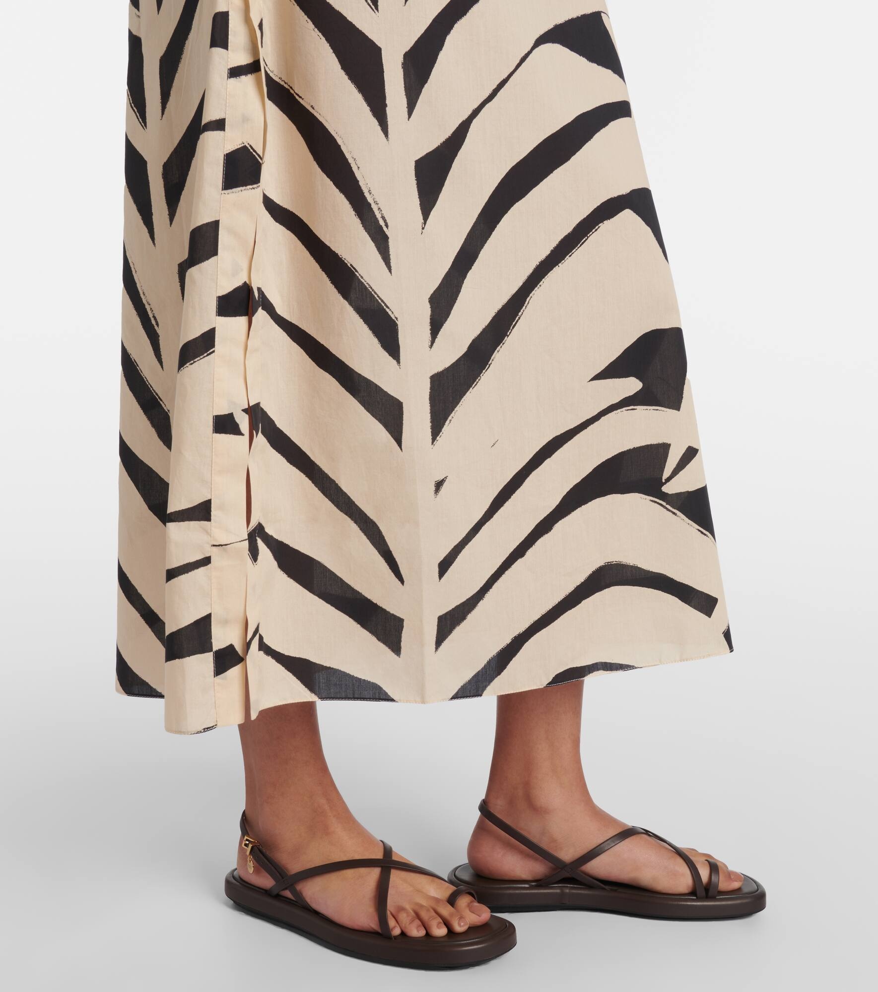 Printed cutout halterneck cotton maxi dress - 5