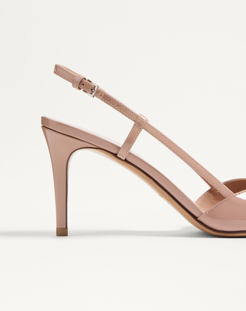 VLOGO SIGNATURE PATENT LEATHER SLINGBACK PUMP 80MM / 3.15 IN. 7