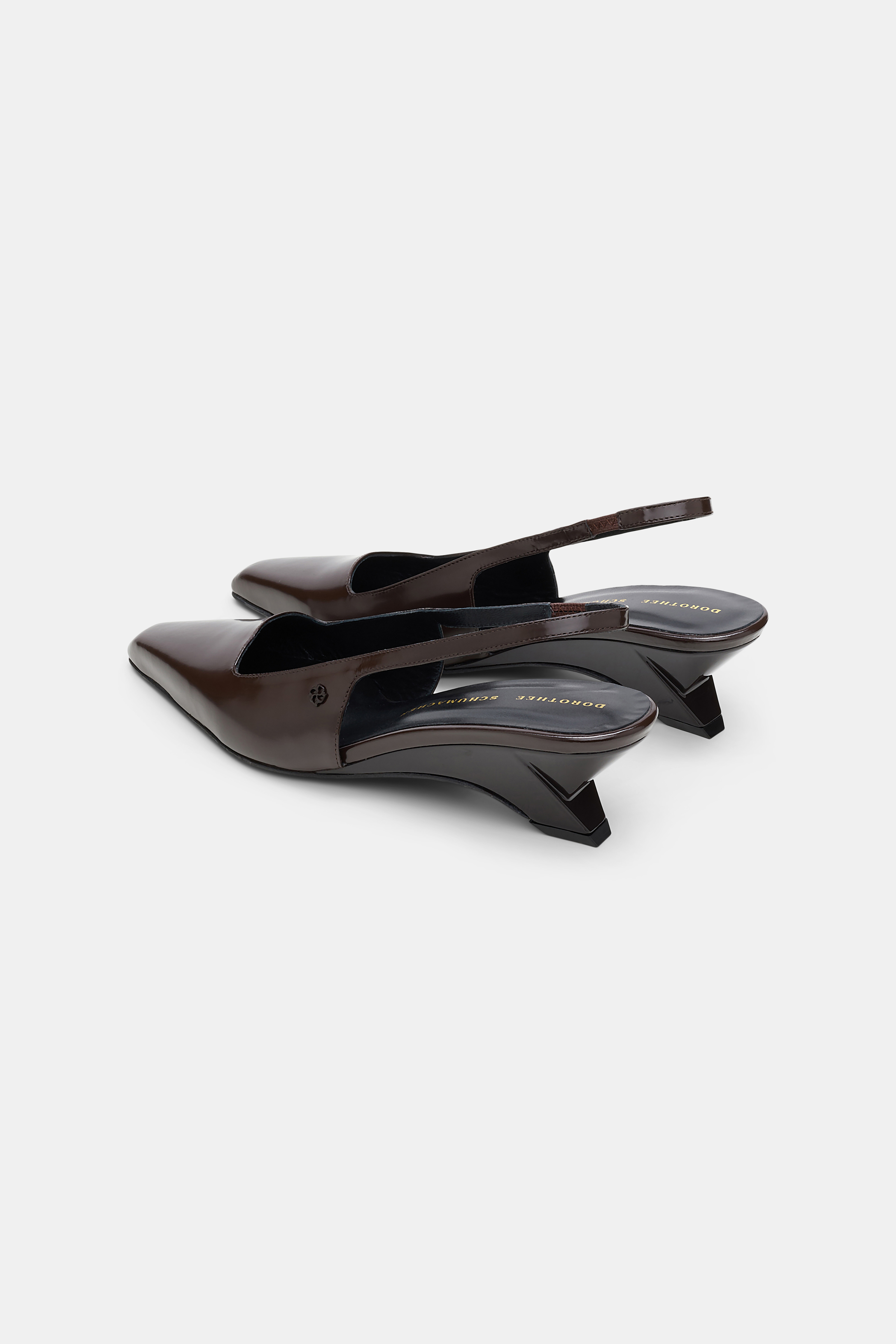SUBTLE SHINE Wedge Slingback - 7