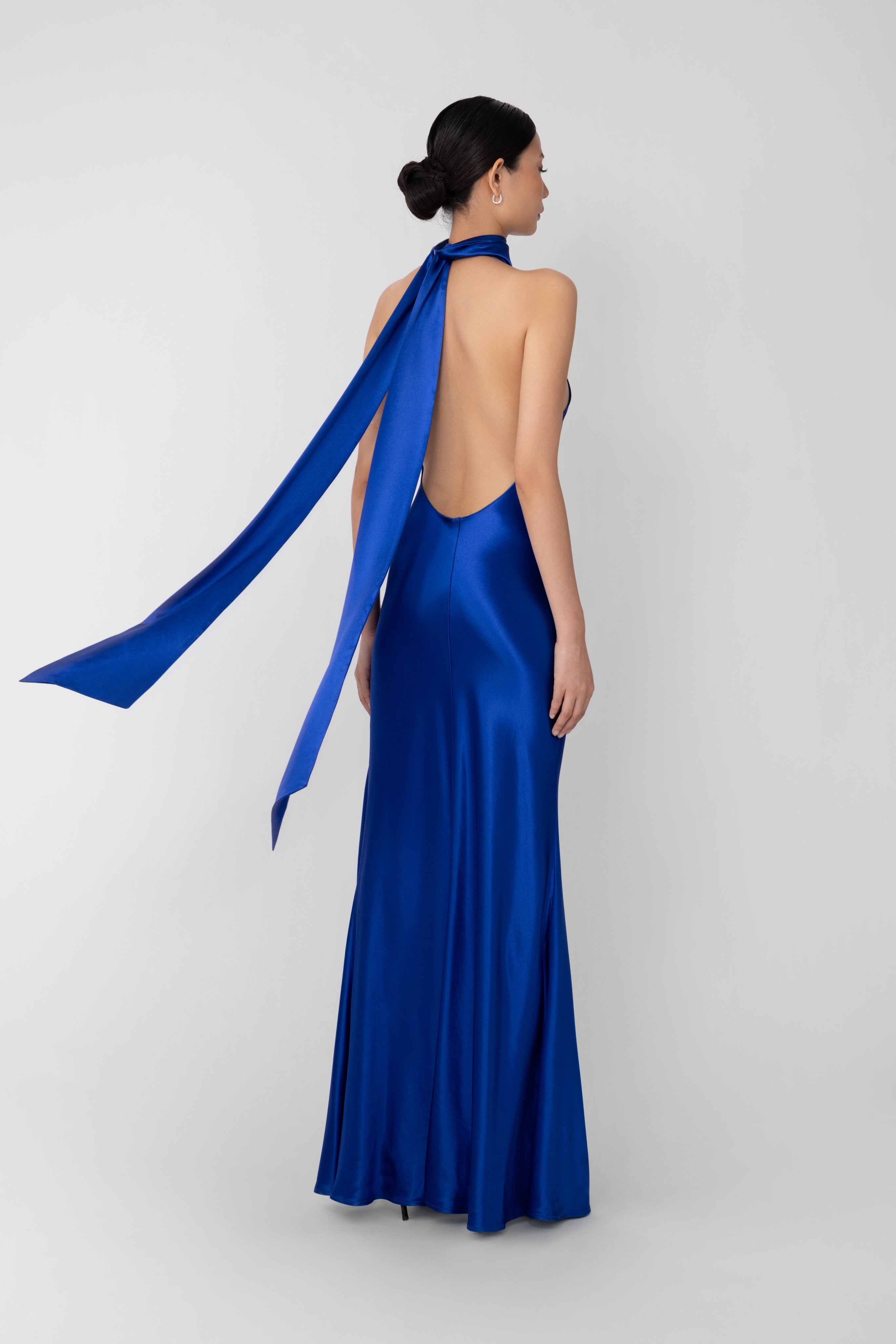 PENELOPE BACKLESS SATIN GOWN - 3
