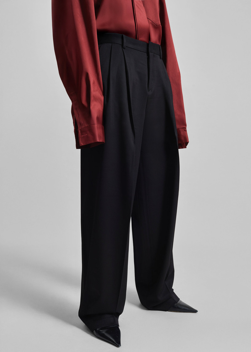Vester Pleated Trousers - Black 6