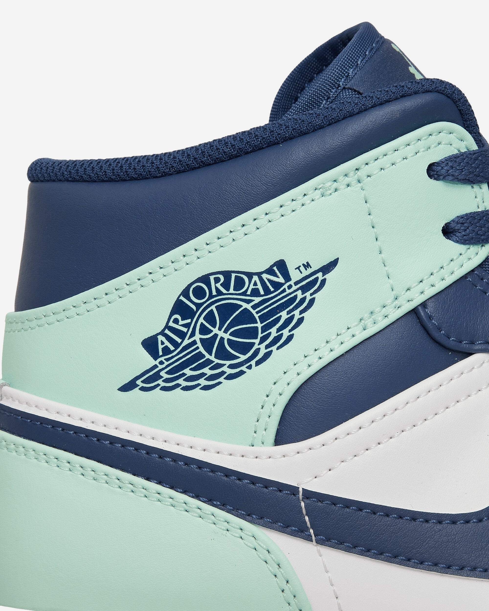 Air Jordan 1 Mid Sneakers Mystic Navy / Mint - 6