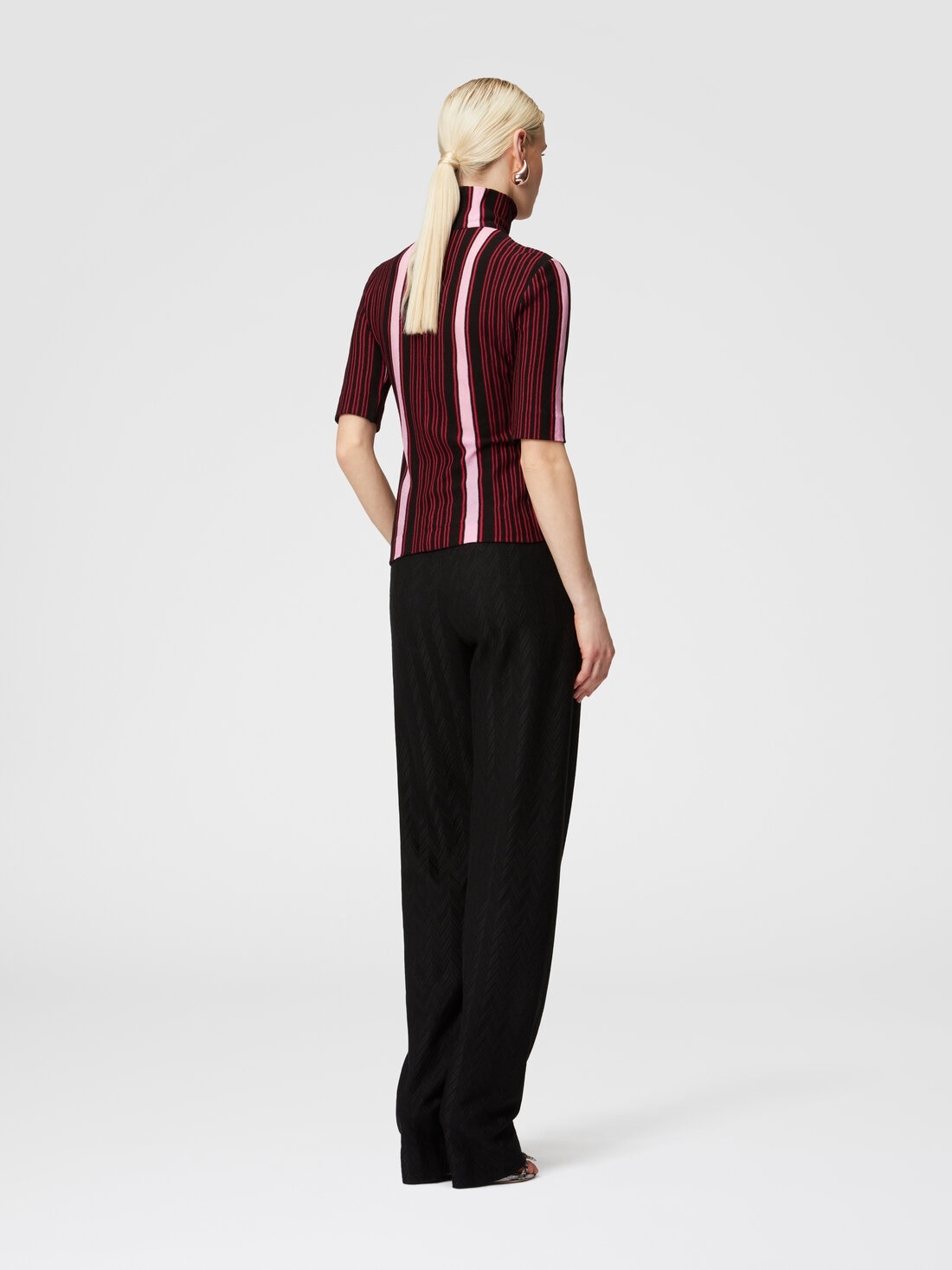 Short-sleeved turtleneck in striped cotton and viscose - 3