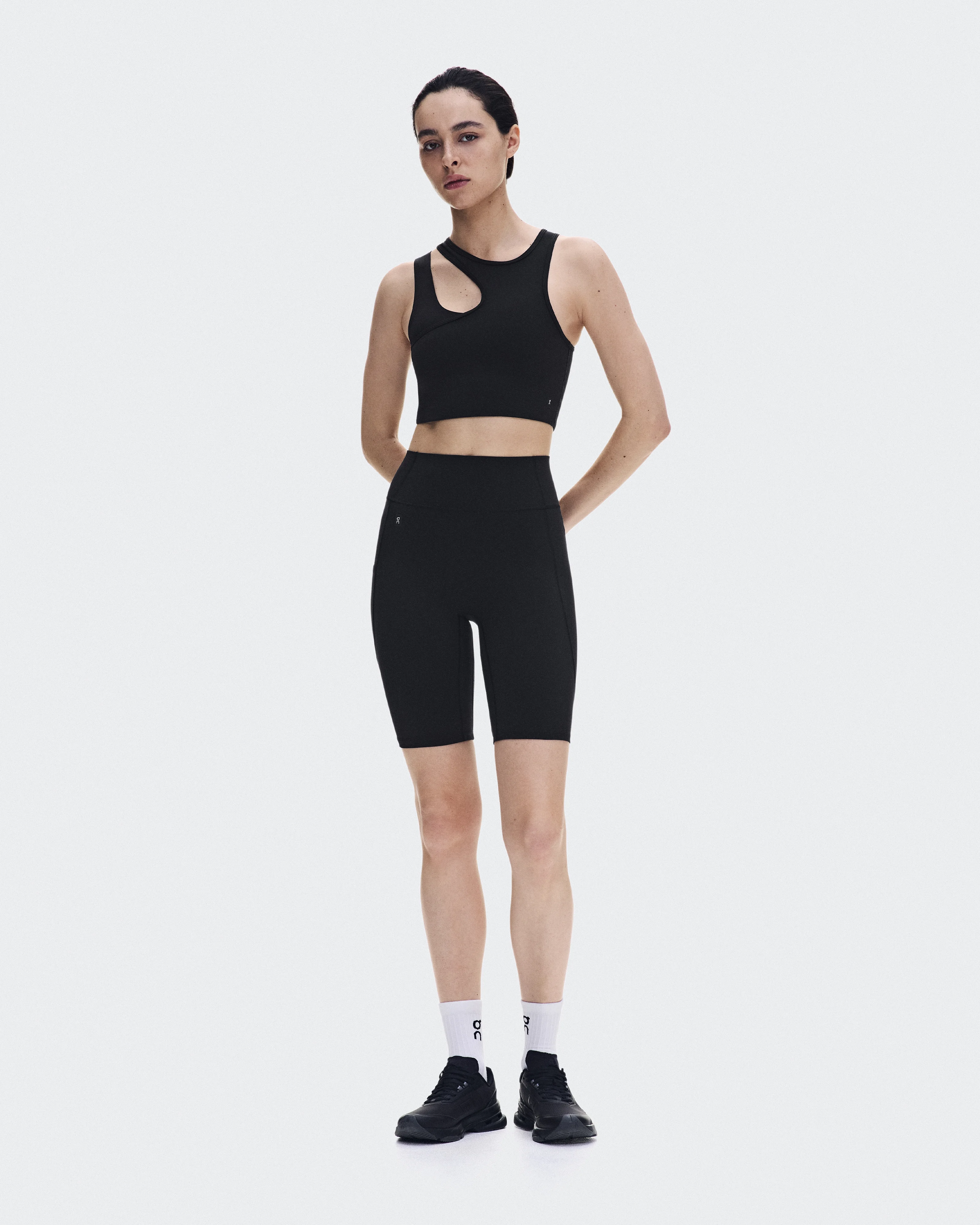 Studio Asymmetric Crop - 1