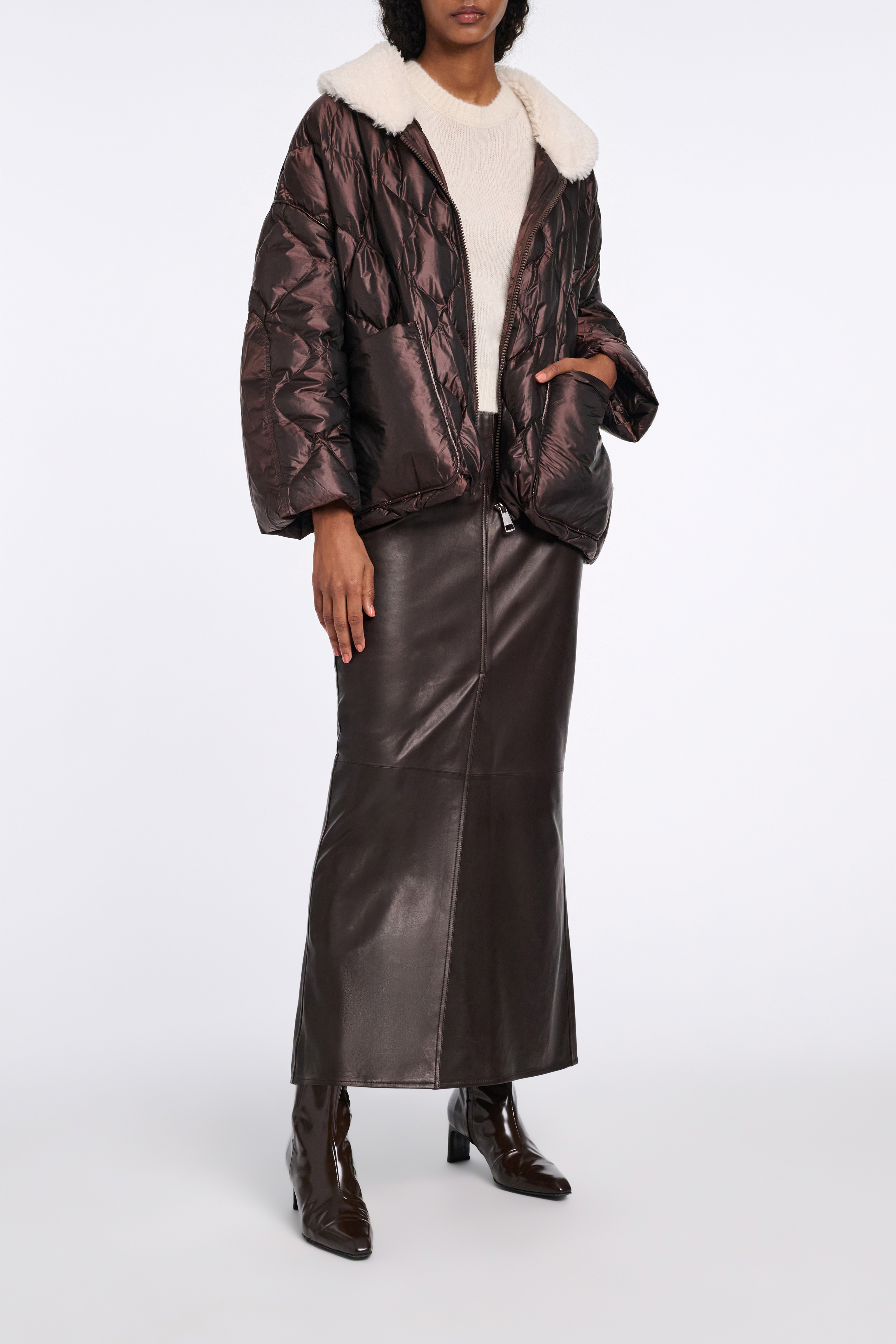 SLEEK STATEMENT skirt - 2