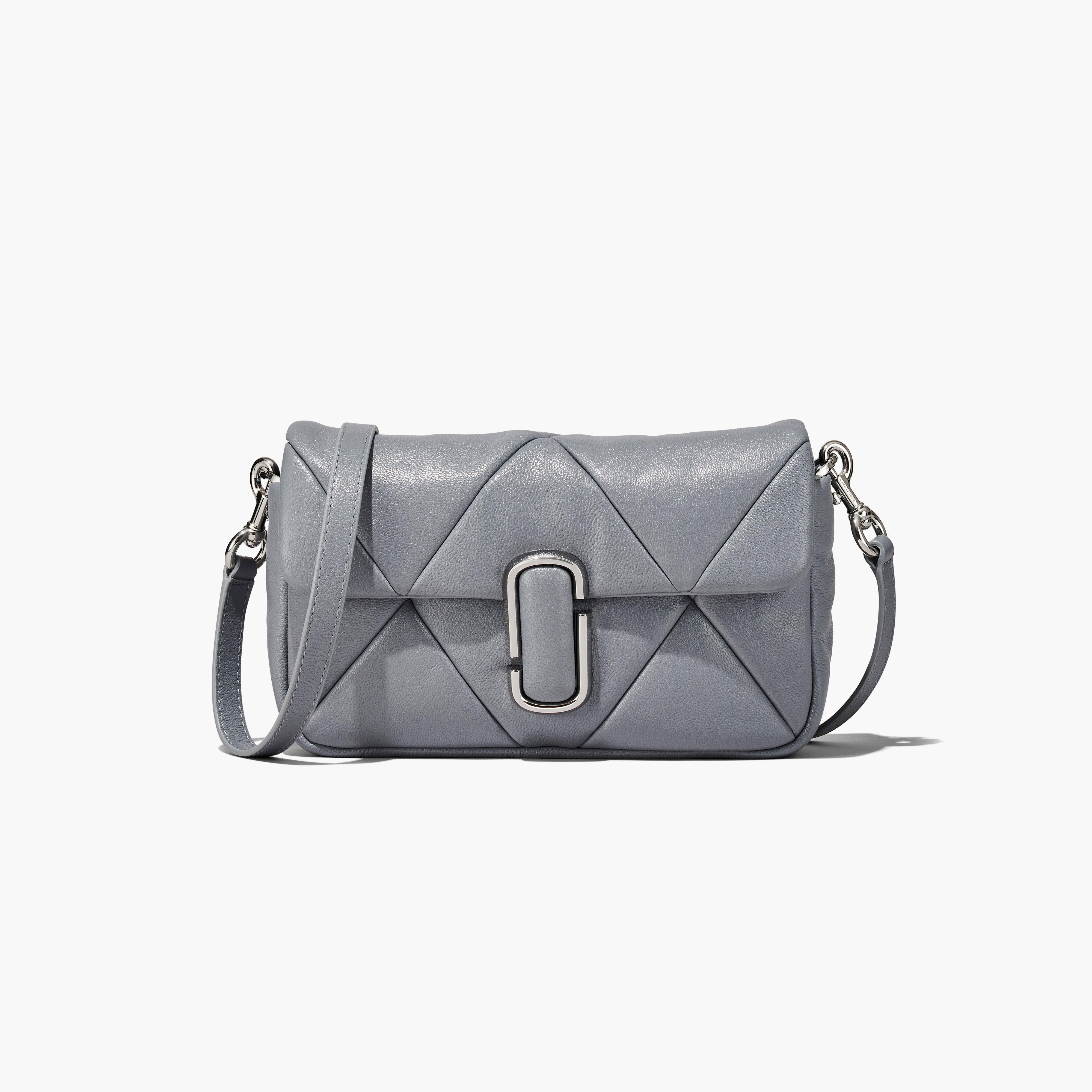 Marc Jacobs THE PUFFY DIAMOND QUILTED J MARC SHOULDER BAG | REVERSIBLE