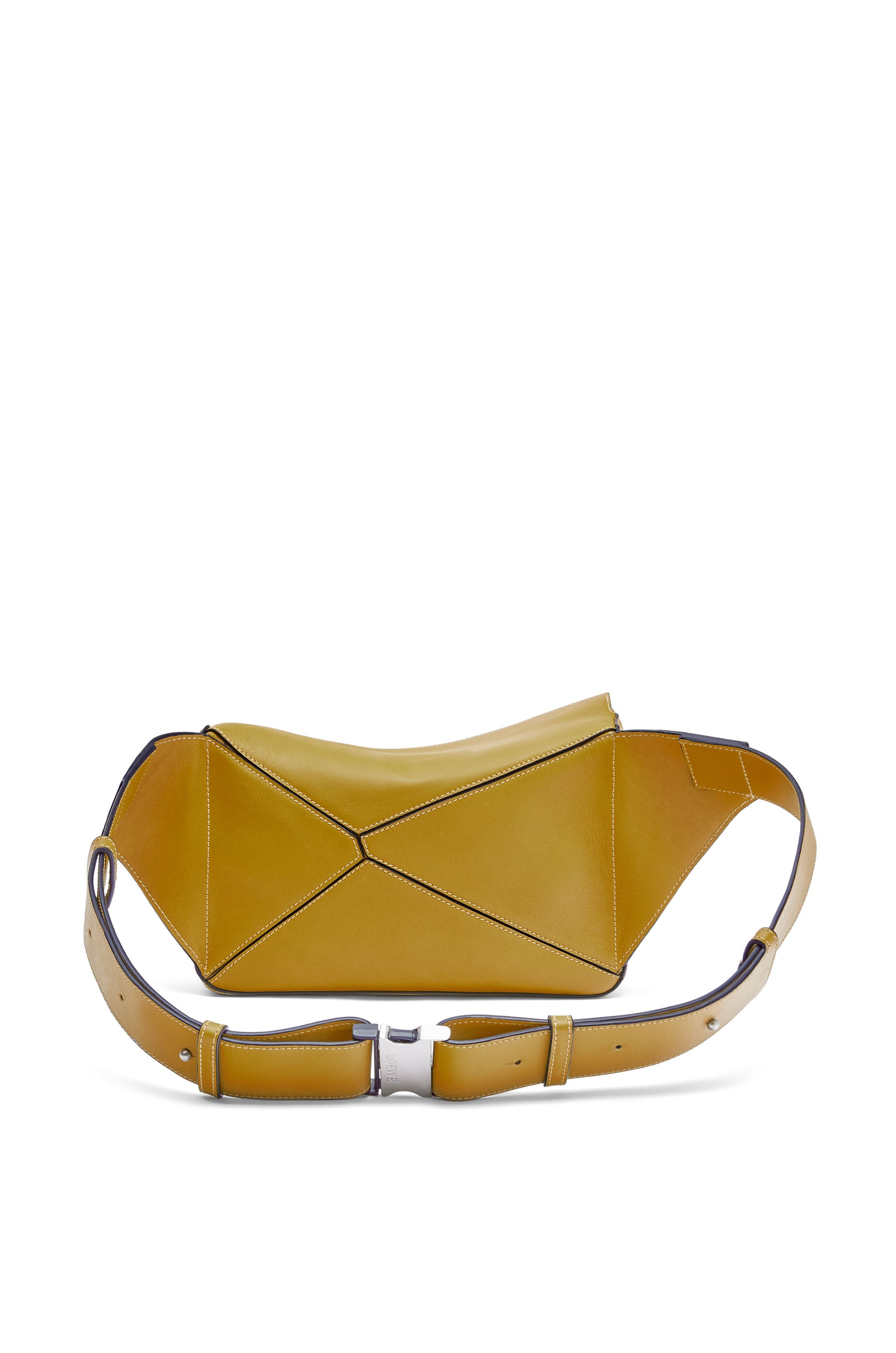 Small Puzzle Bumbag in classic calfskin - 4