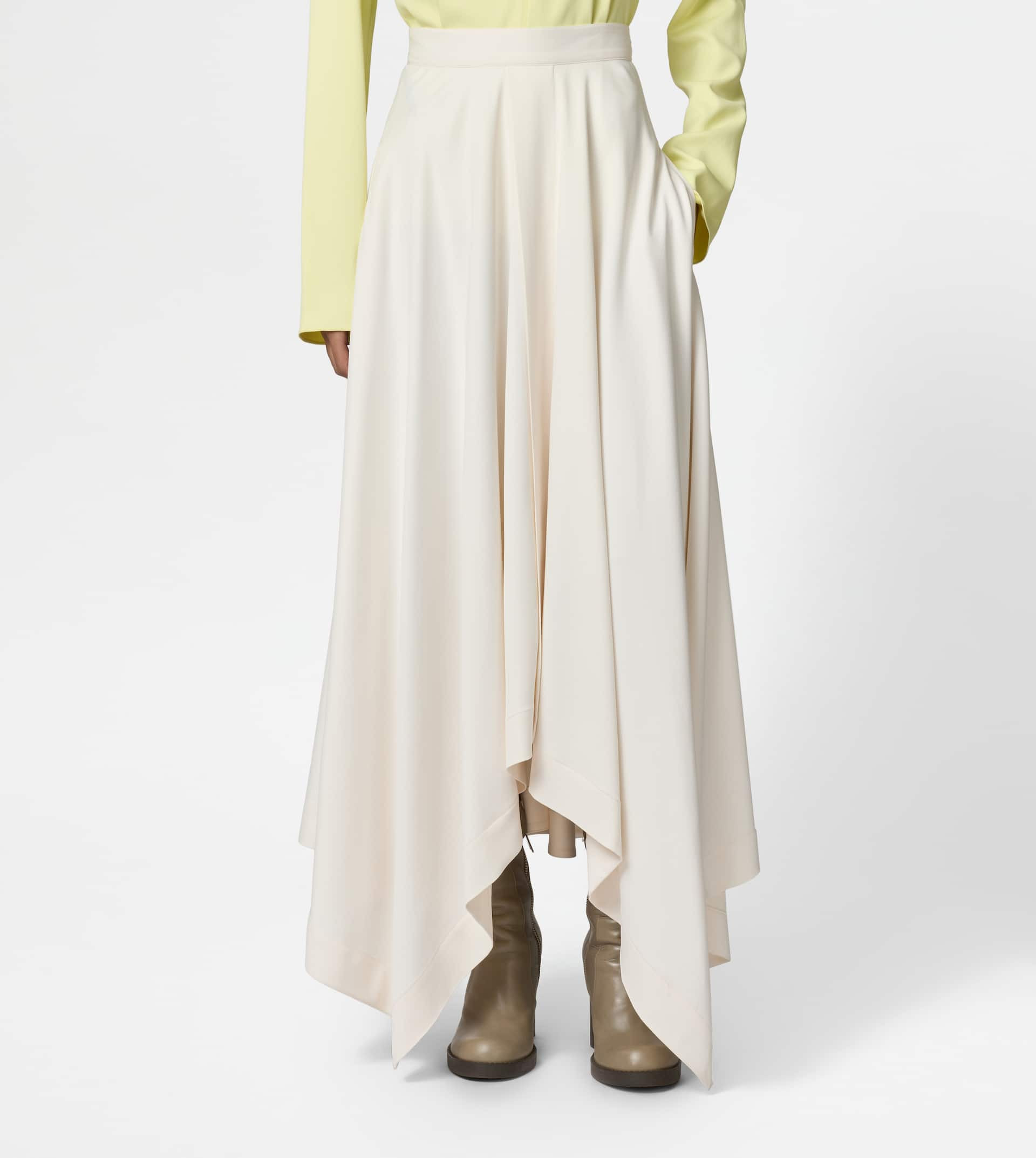 DRAPED SKIRT IN SATIN - WHITE - 3