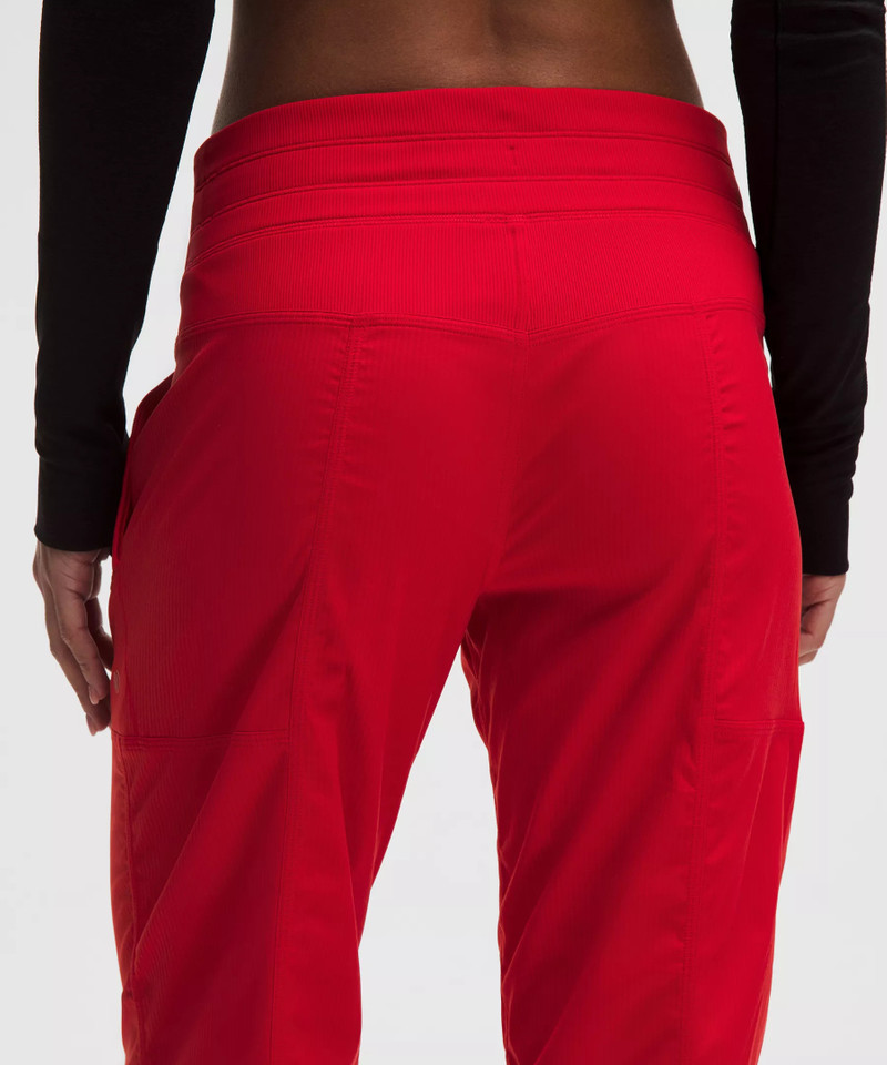 Dance Studio Mid-Rise Pant *Short 6