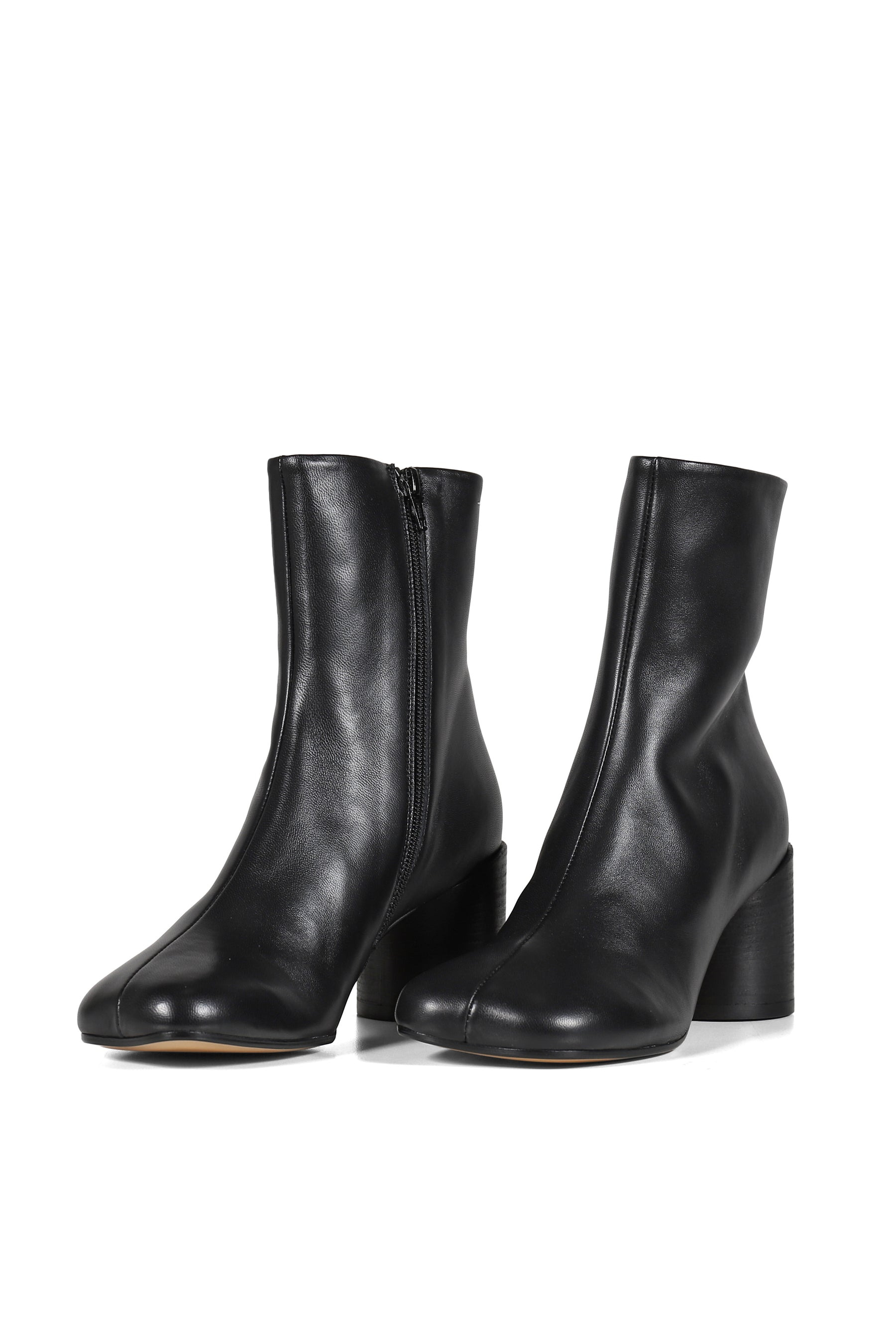 ANKLE BOOT  /  BLK - 6