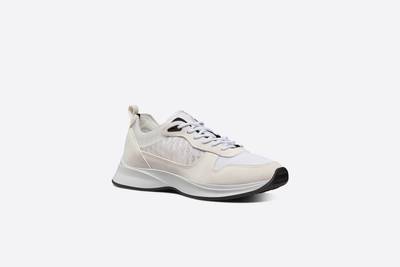 Dior B25 Runner Sneaker outlook