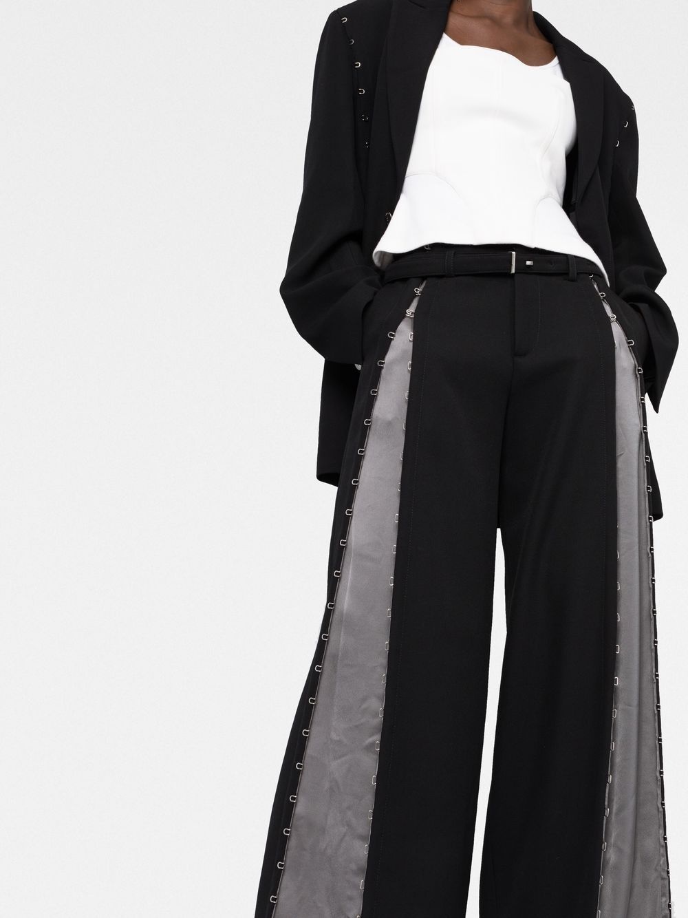hook-detailed wide leg trousers - 5