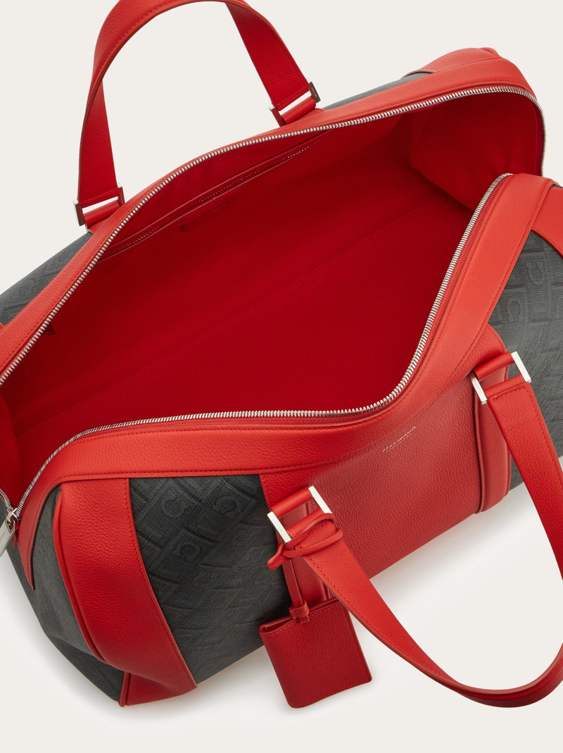 Bicolor duffel bag 6