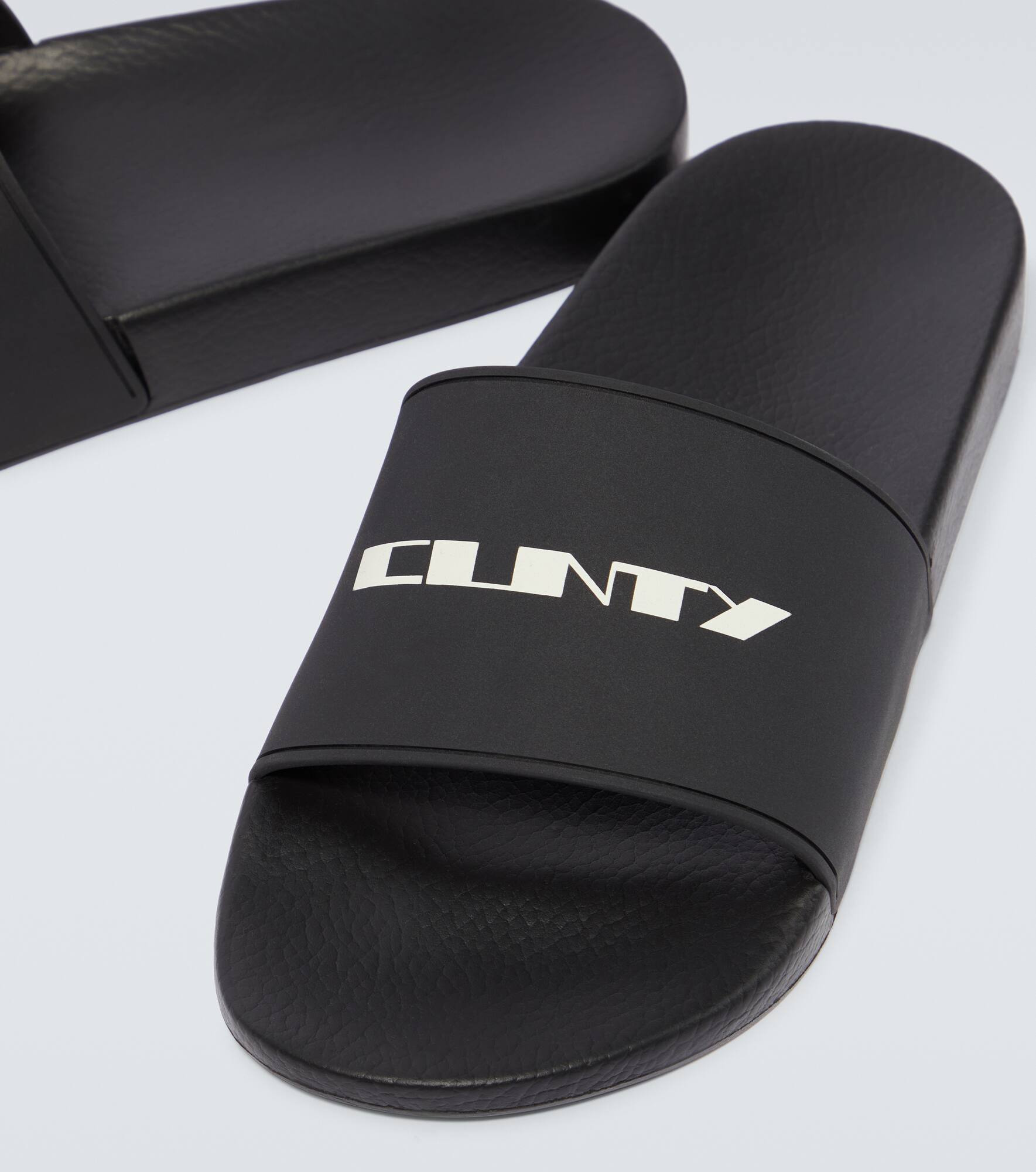Logo slides - 3