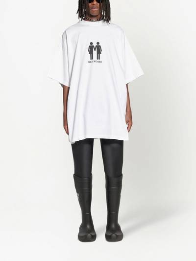 BALENCIAGA logo-print short-sleeve T-shirt outlook