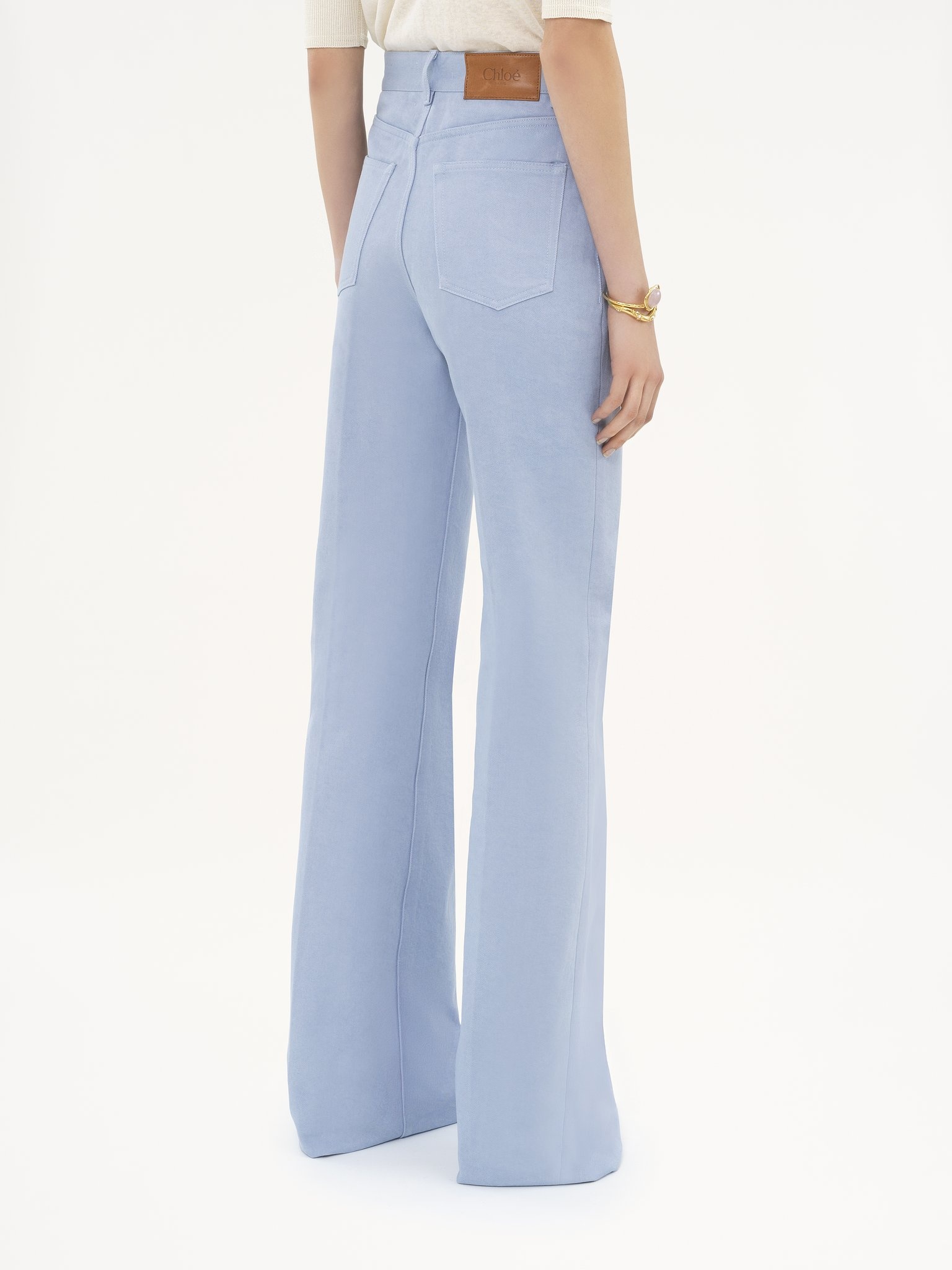 HIGH-RISE FLARE JEANS IN DENIM - 5