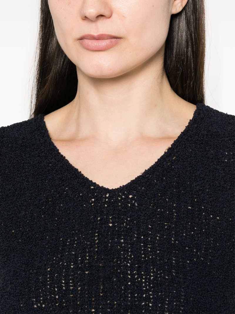 V-neck bouclÃ© tank top 5