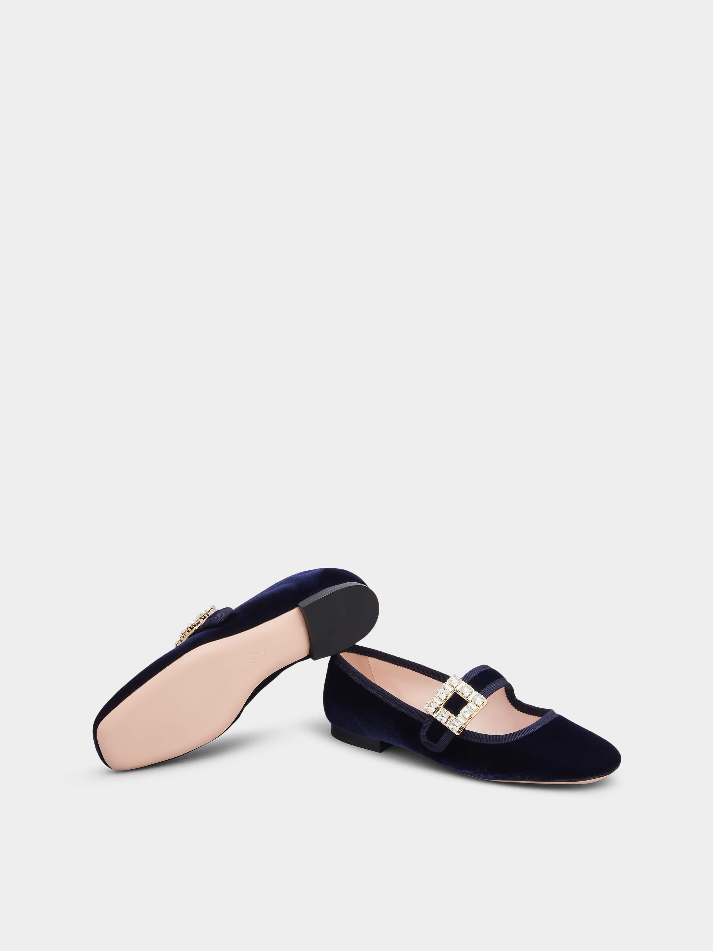 Très Vivier Strass Buckle Babies Ballerinas in Velvet - 6