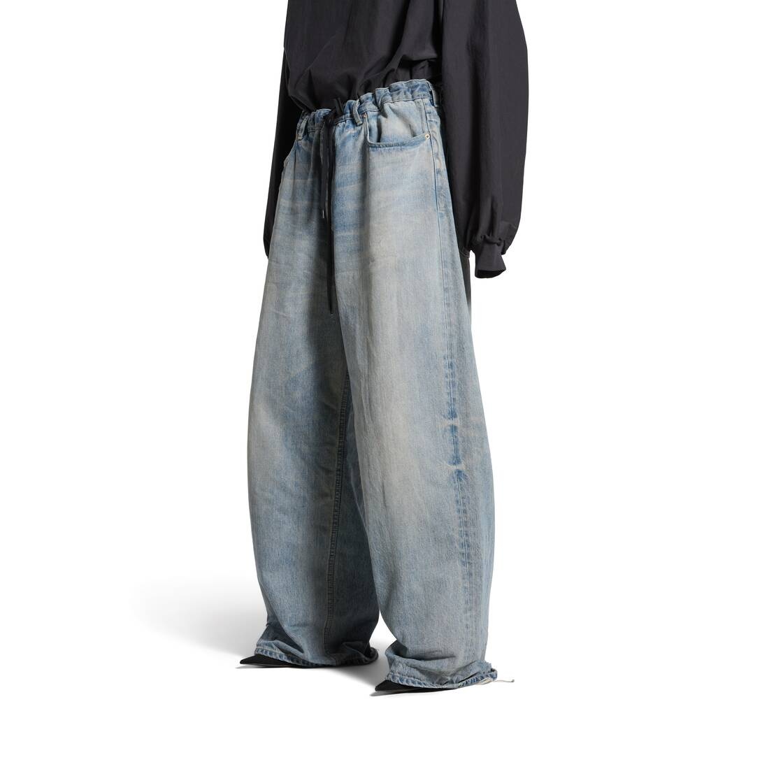 Oversized Baggy Pants in Light Blue - 5