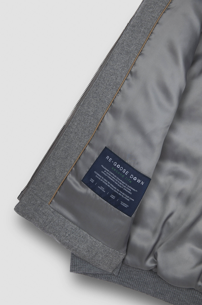PADDED GILET IN WOOL AND CASHMERE 8