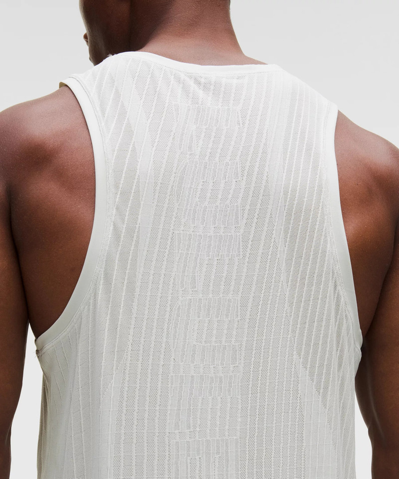 Fast and Free Airflow Running Tank Top 6