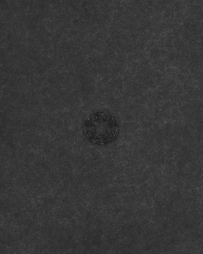 CUT-OUT ELBOW LONGSLEEVE TEE WITH LOGO 6